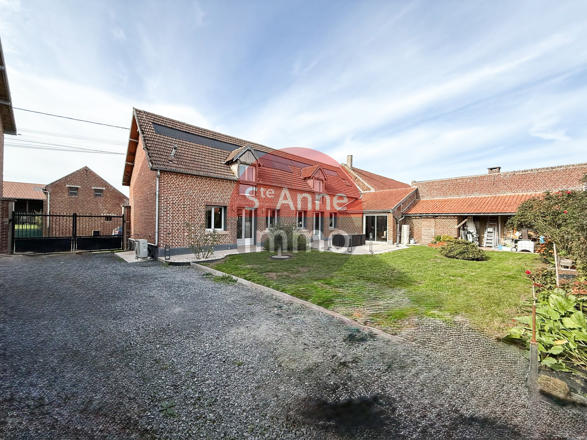 Immo80 – L'immobilier à Amiens et dans la Somme-AMY – MAISON SEMI-MITOYENNE – 192m2 –  4 CHAMBRES – AUTONOMIE DE PLAIN...