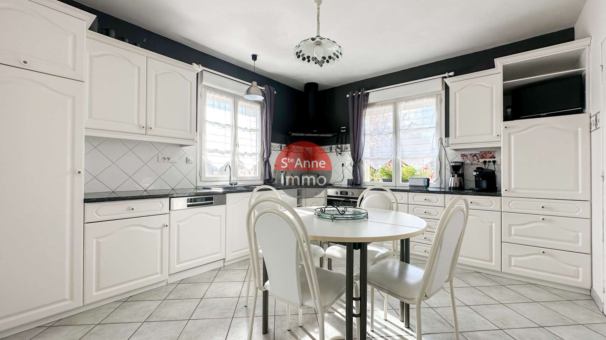 Immo80 – L'immobilier à Amiens et dans la Somme-MARLERS – MAISON INDIVIDUELLE – 190 M2 – 6 CHAMBRES – DOUBLE GARAGE – TERRAIN DE 6677 M2