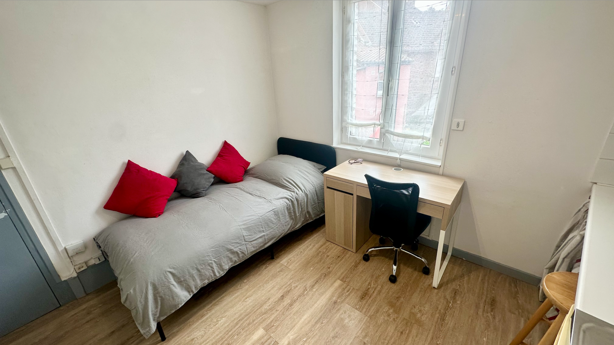 Immo80 – L'immobilier à Amiens et dans la Somme-AMIENS – QUARTIER SAINTE ANNE – STUDIO – MEUBLE