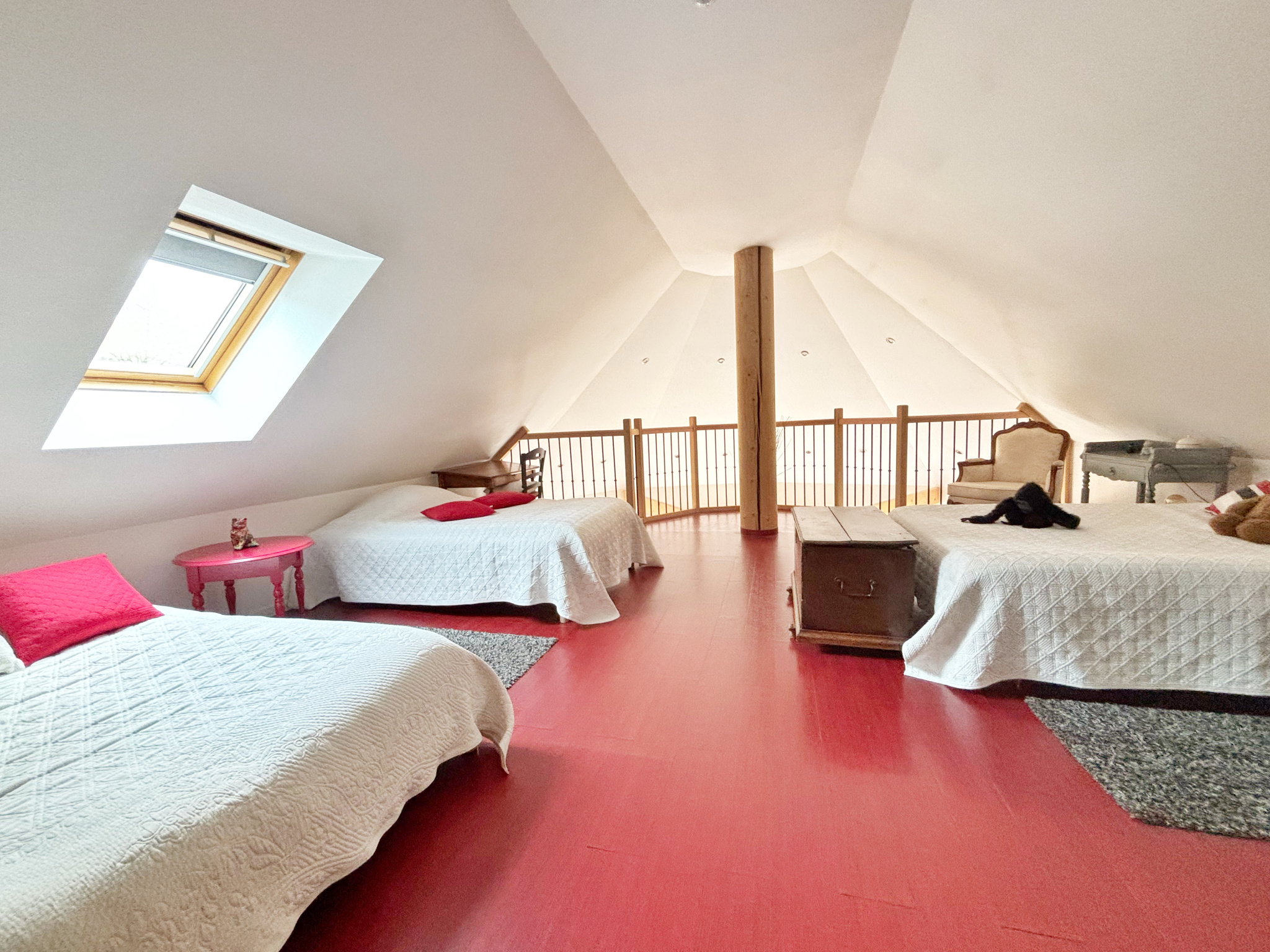 Immo80 – L'immobilier à Amiens et dans la Somme-PAVILLON INDIVIDUEL 200M2 – JARDIN – GARAGE – 2 STUDIOS – 10 MN AMIENS