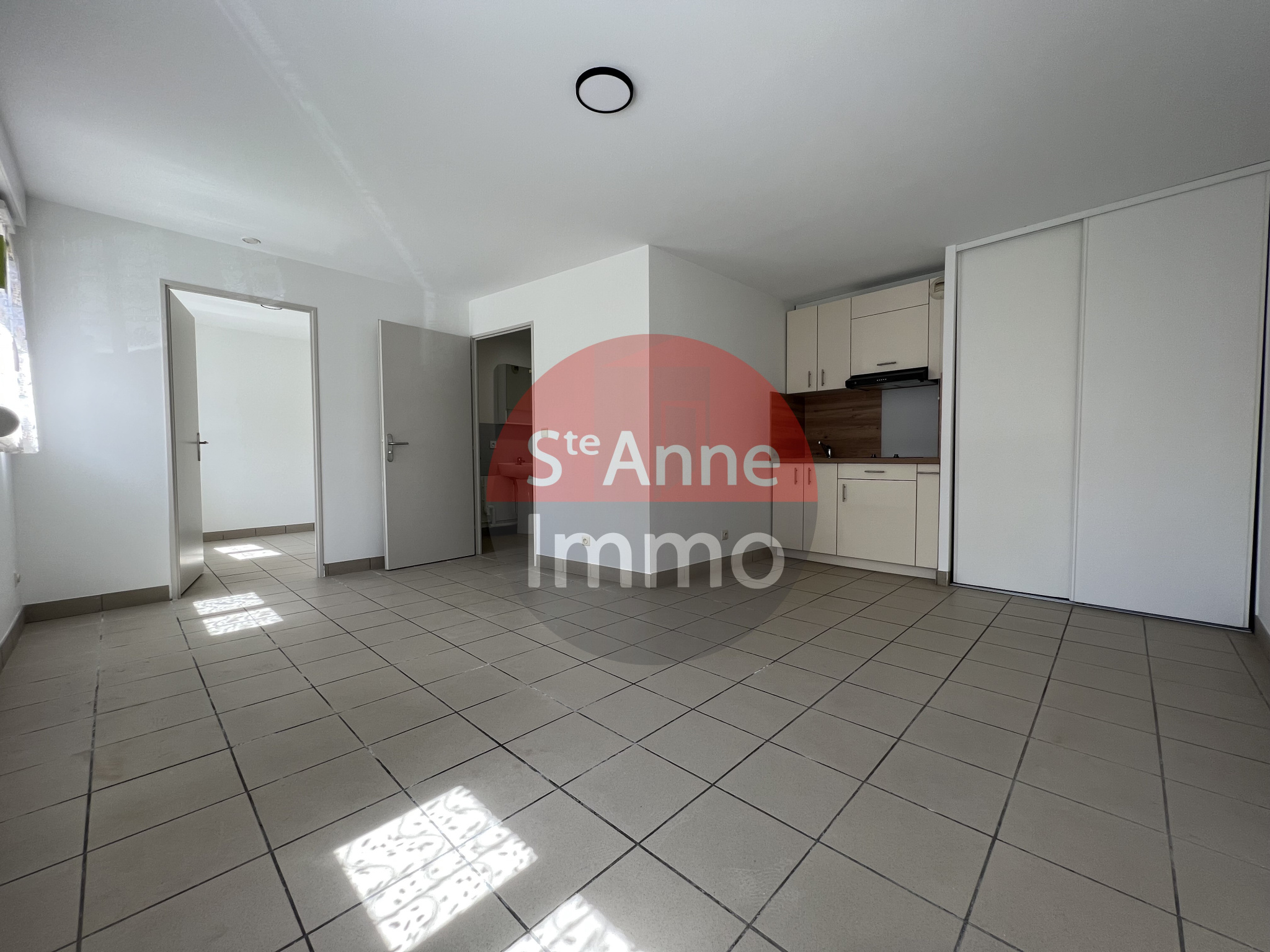 Immo80 – L'immobilier à Amiens et dans la Somme-AMIENS – SAINT LEU – APPARTEMENT T1 BIS – RESIDENCE SECURISEE
