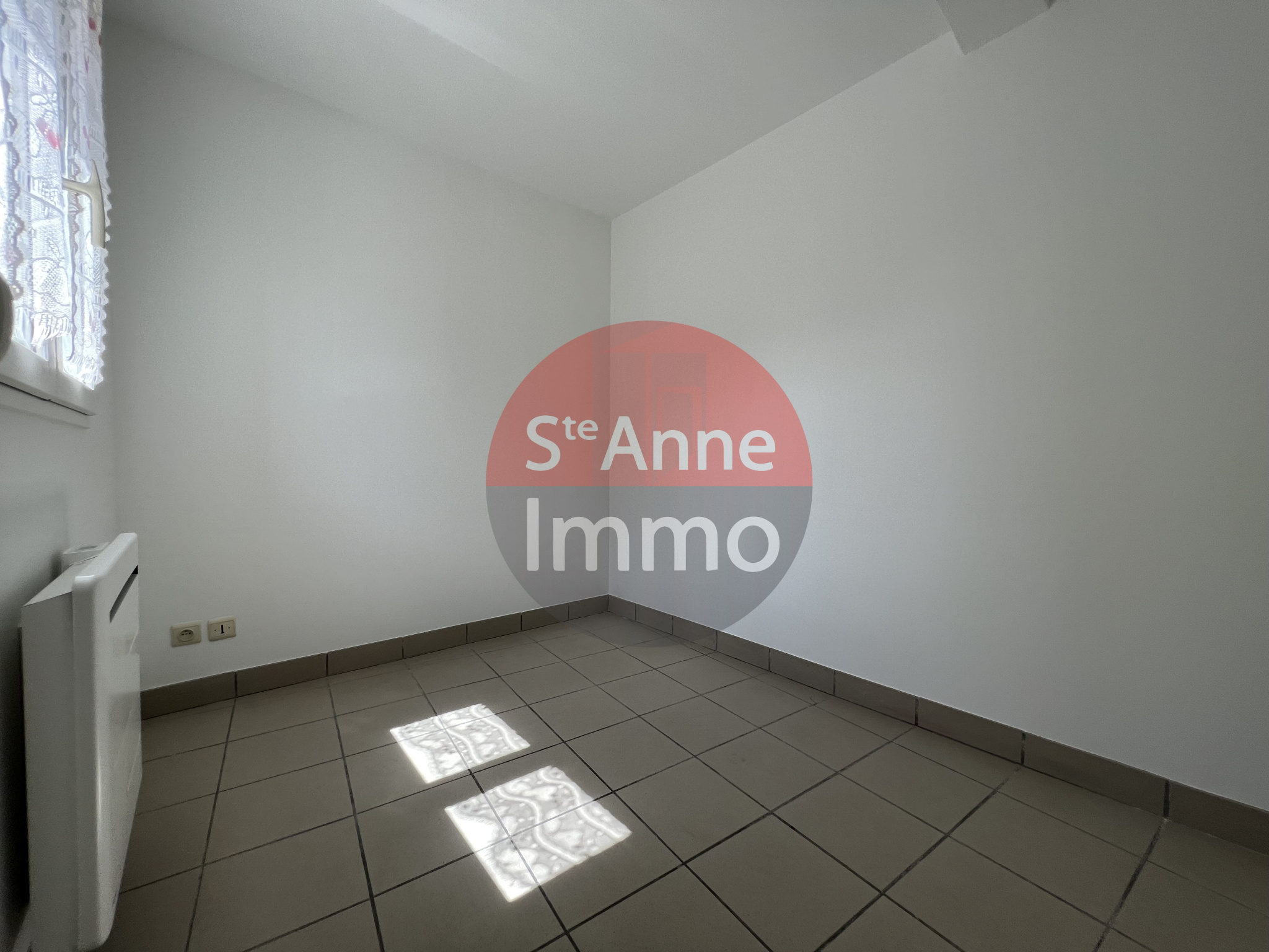 Immo80 – L'immobilier à Amiens et dans la Somme-AMIENS – SAINT LEU – APPARTEMENT T1 BIS – RESIDENCE SECURISEE