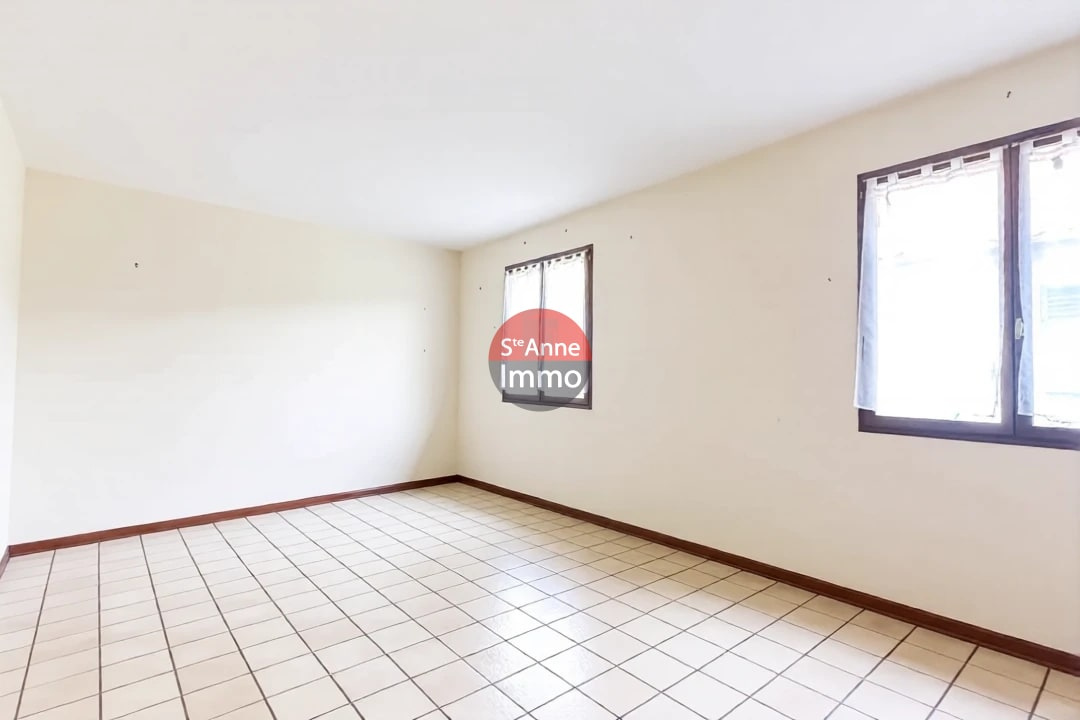 Immo80 – L'immobilier à Amiens et dans la Somme-ORESMAUX – PAVILLON SEMI-MITOYEN – JARDIN – GRENIER – GARAGE