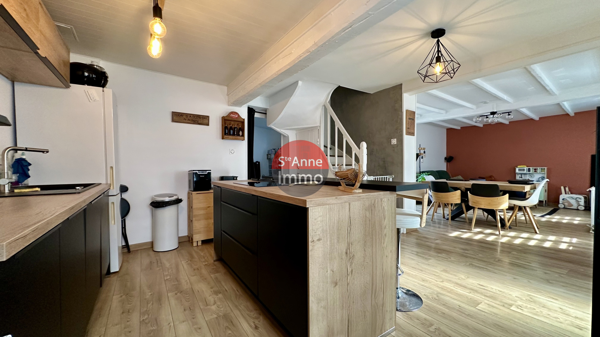 Immo80 – L'immobilier à Amiens et dans la Somme-AMIENS – QUARTIER PETIT SAINT-JEAN – MAISON AMIENOISE – JARDIN – CAVE