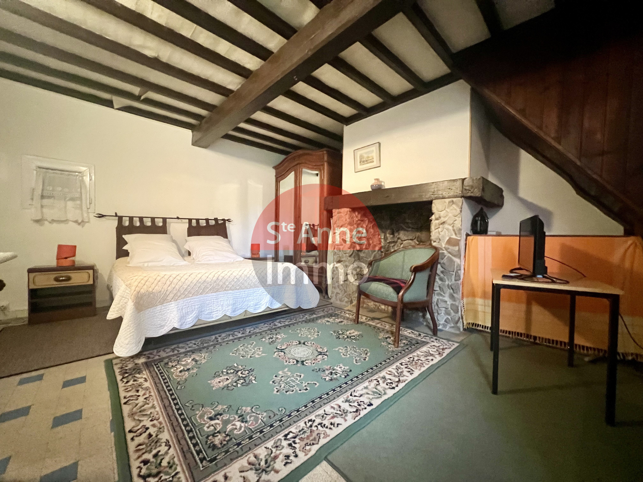 Immo80 – L'immobilier à Amiens et dans la Somme-BECQUIGNY – PAVILLON INDIVIDUEL – 2 CHAMBRES – JARDIN – DEPENDANCES