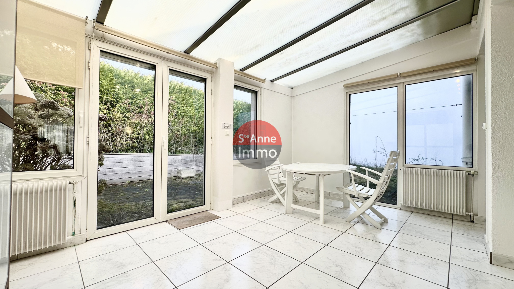 Immo80 – L'immobilier à Amiens et dans la Somme-AMIENS – QUARTIER SAINT-ACHEUL – MAISON SEMI-MITOYENNE – 4 CHAMBRES – VERANDA -JARDIN