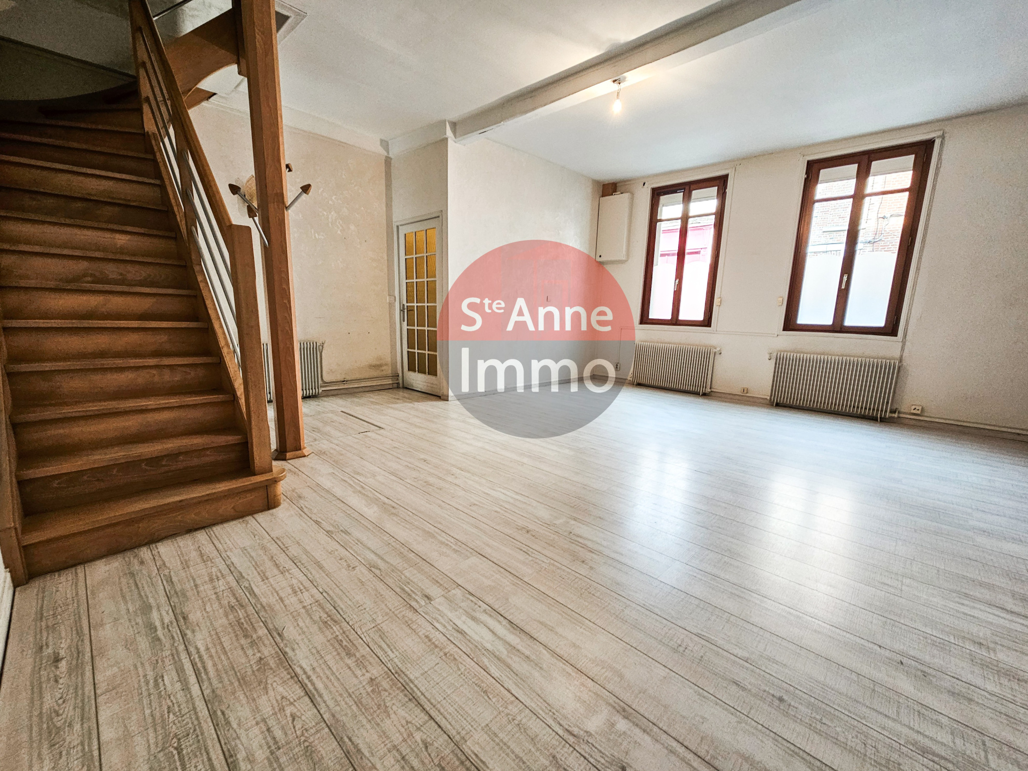 Immo80 – L'immobilier à Amiens et dans la Somme-AMIENS – SAINTE ANNE 2MIN GARE – AMIENOISE DE 110 M2 AVEC COUR