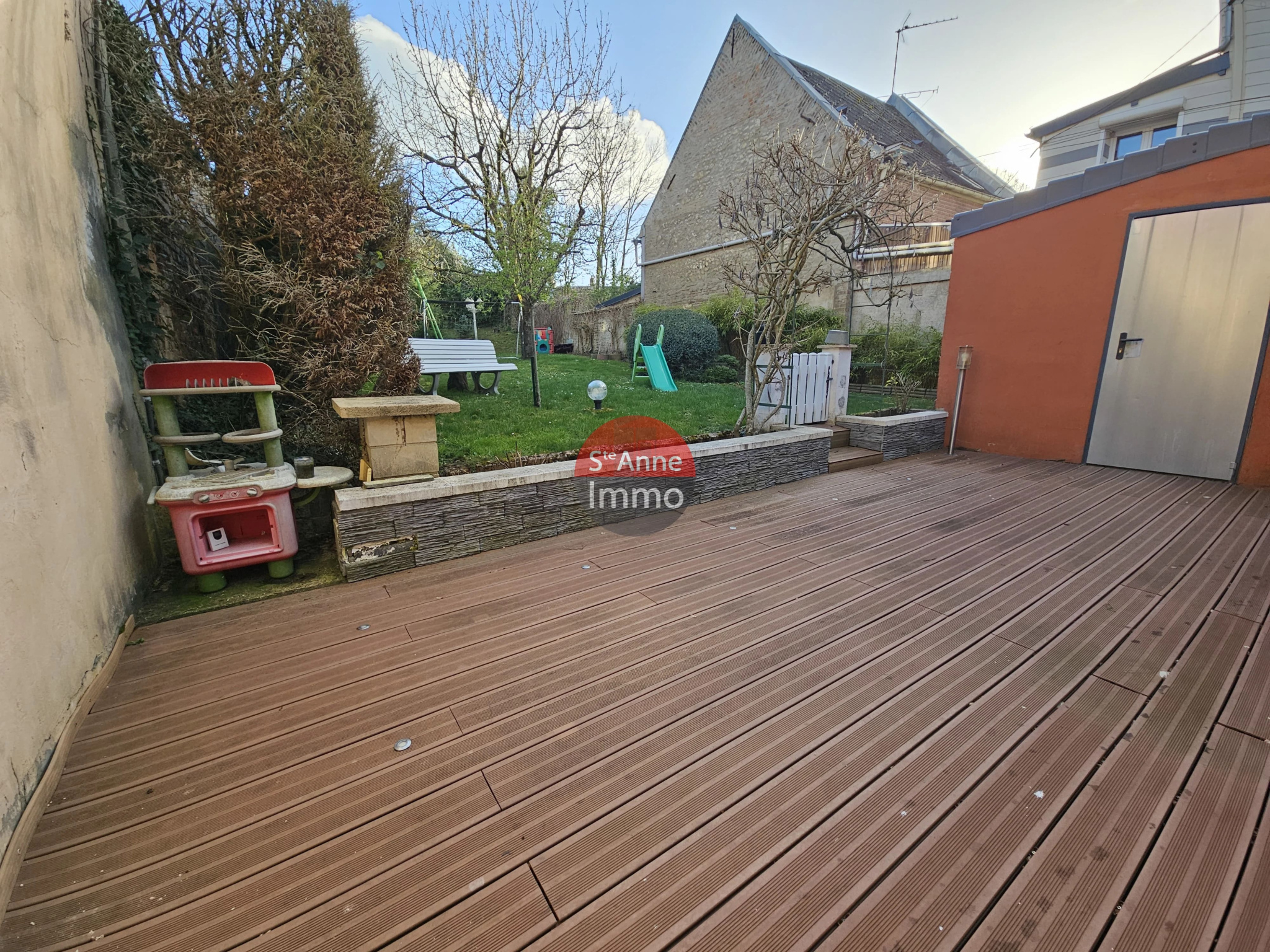 Immo80 – L'immobilier à Amiens et dans la Somme-AMIENS SAINTE ANNE 5 MIN DE LA GARE AMIENOISE 110 M2 – 4 CHAMBRES AVEC JARDIN