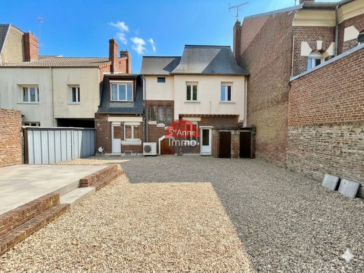 Immo80 – L'immobilier à Amiens et dans la Somme-CHAULNES – MAISON – 165m2 – 4 CHAMBRES – AUTONOMIE DE PLAIN PIED –...