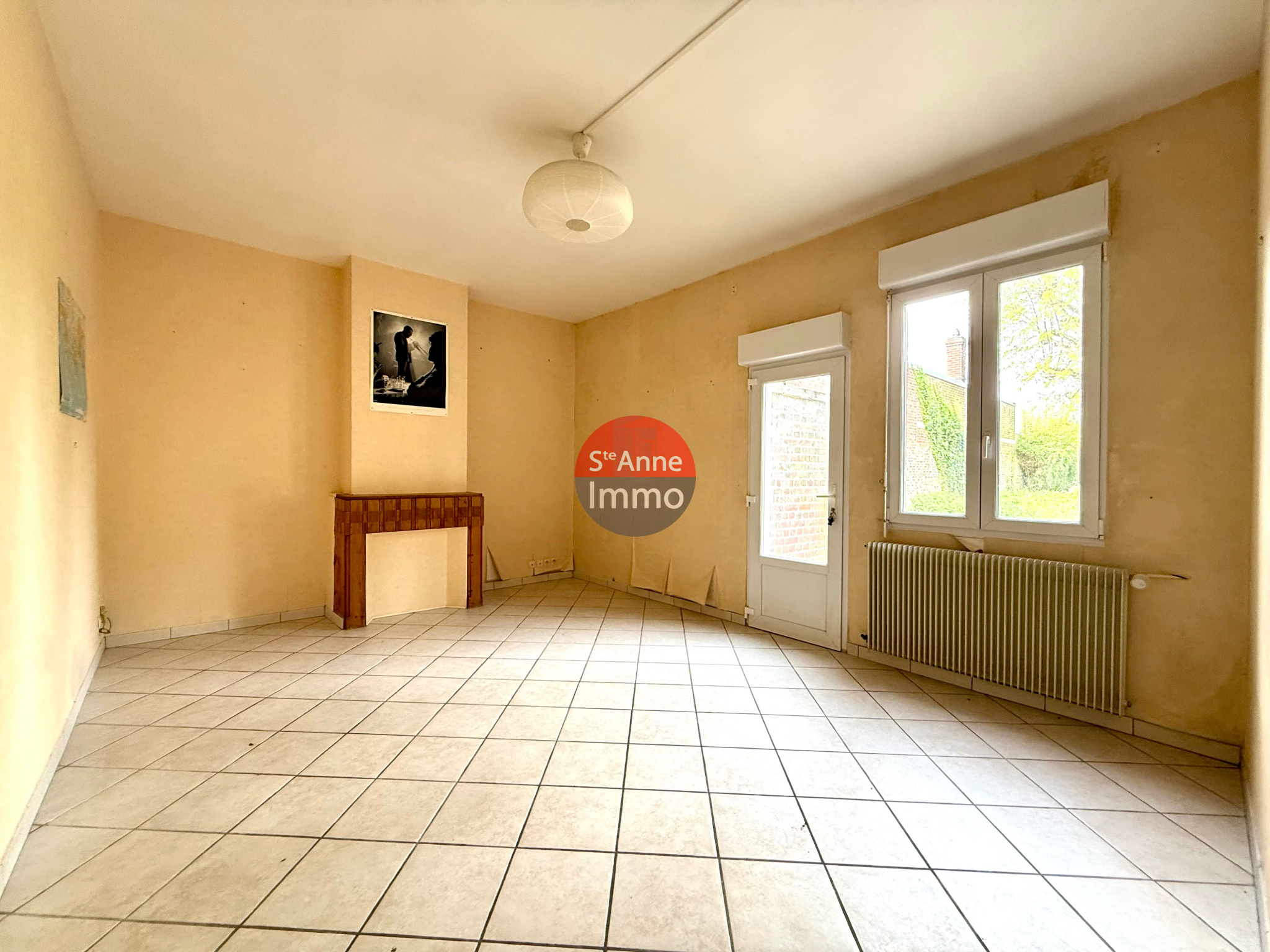 Immo80 – L'immobilier à Amiens et dans la Somme-CHAULNES – MAISON – 165m2 – 4 CHAMBRES – AUTONOMIE DE PLAIN PIED – GRENIER – CAVE – COUR – JARDIN