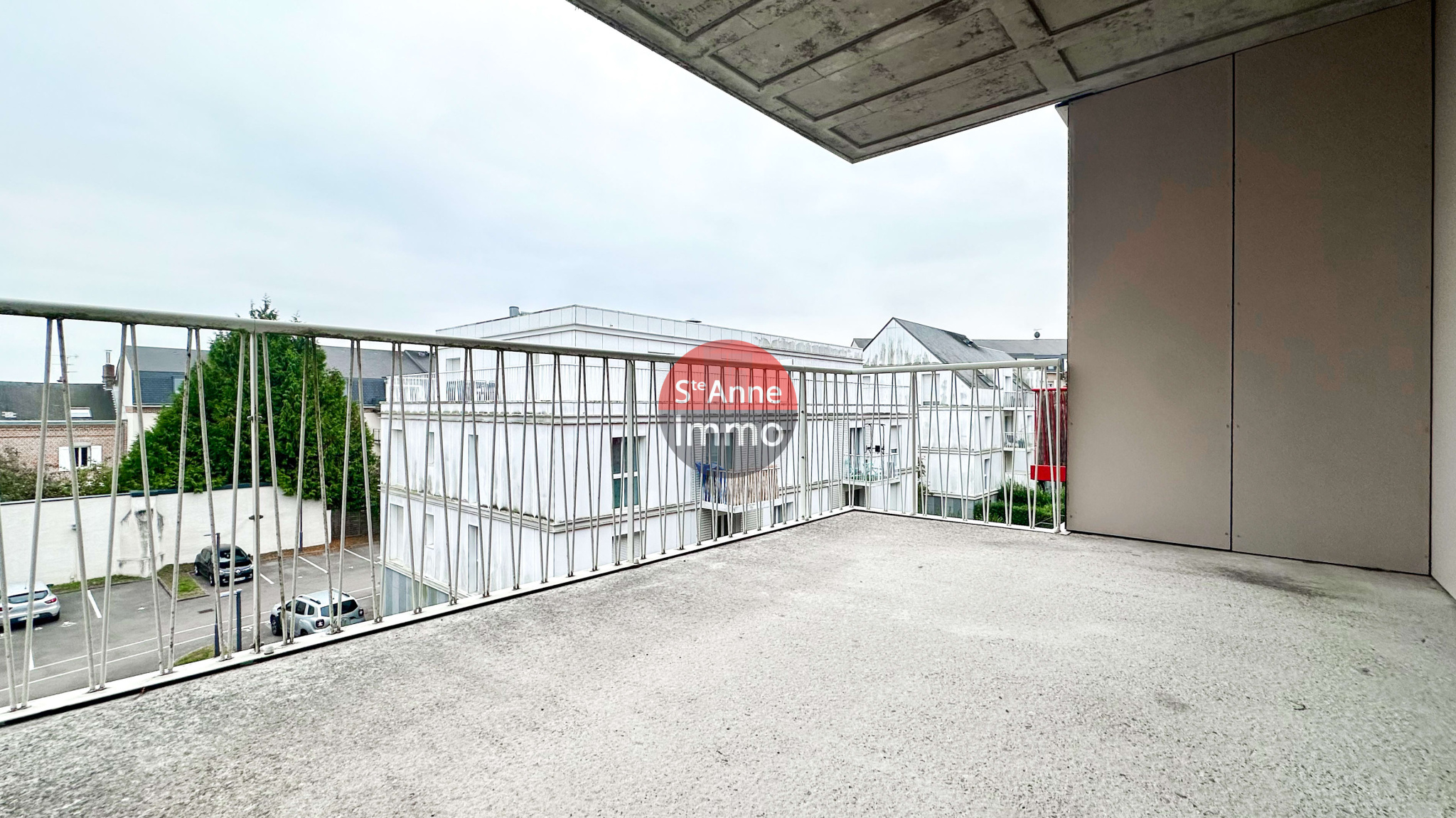 Immo80 – L'immobilier à Amiens et dans la Somme-AMIENS – QUARTIER SAINT-HONORE – APPARTEMENT T4 – BALCON – GARAGE