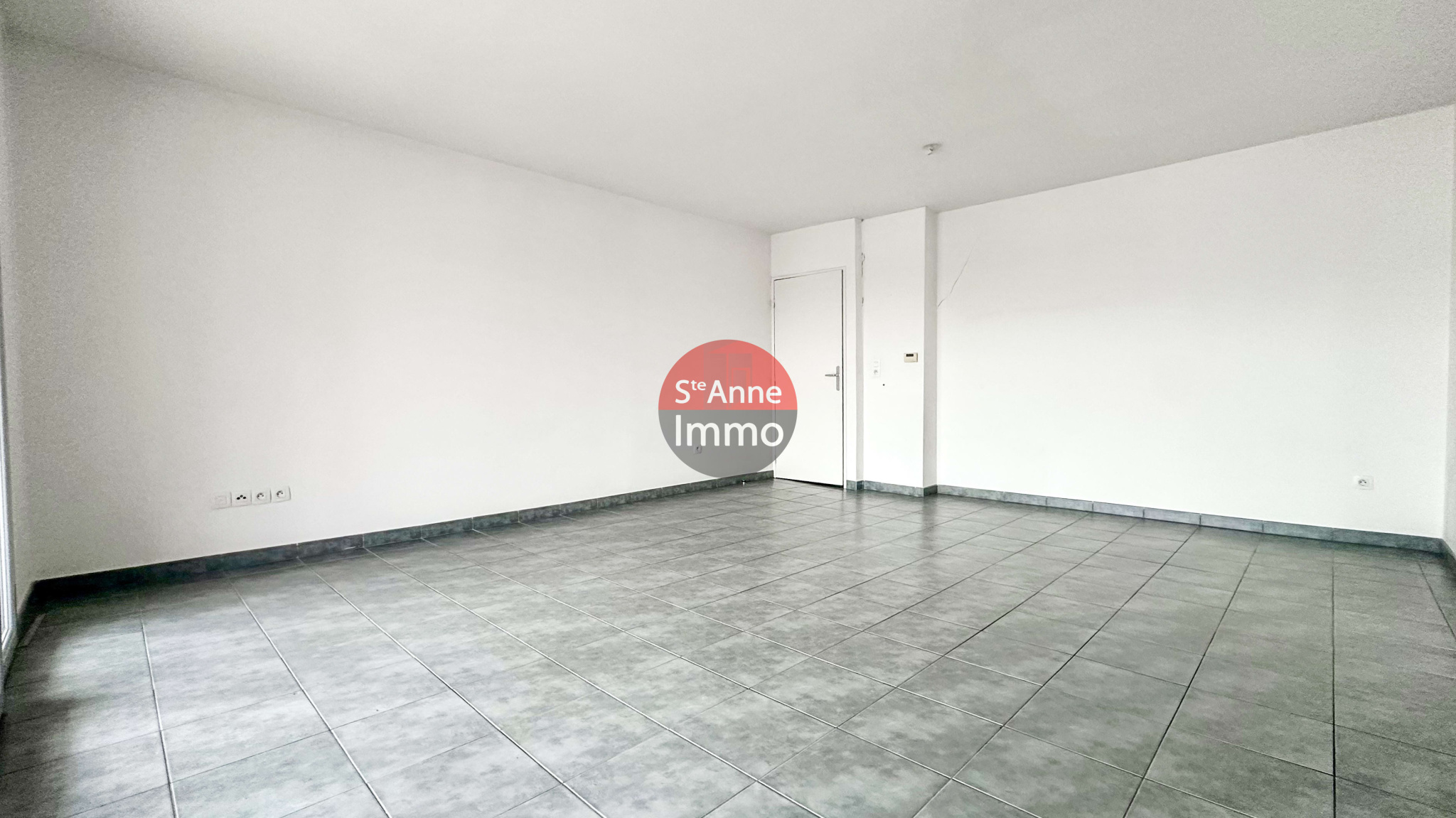 Immo80 – L'immobilier à Amiens et dans la Somme-AMIENS – QUARTIER SAINT-HONORE – APPARTEMENT T4 – BALCON – GARAGE