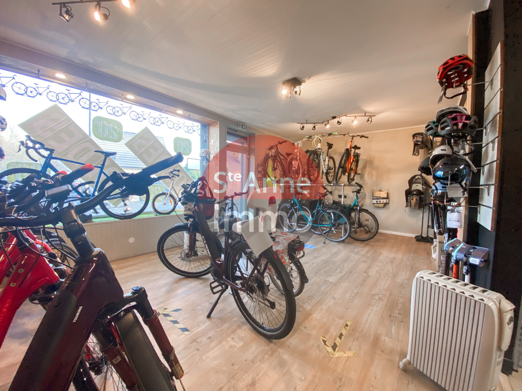 Immo80 – L'immobilier à Amiens et dans la Somme-ENSEMBLE IMMOBILIER 248m2 – LOCAL COMMERCIAL – APPARTEMENT – ENTREPOT