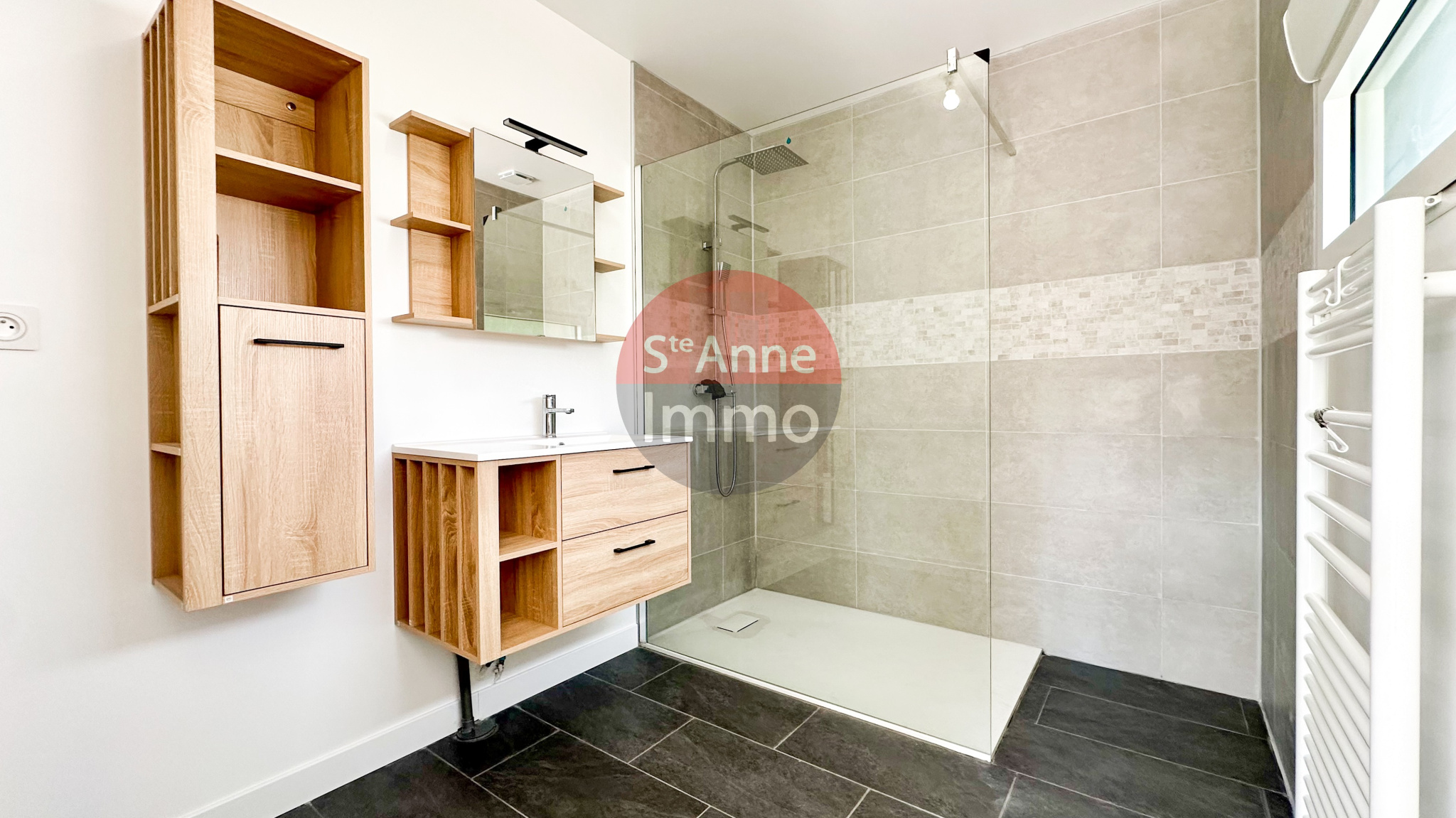 Immo80 – L'immobilier à Amiens et dans la Somme-SAINS-EN-AMIENOIS – PAVILLON DE PLAIN-PIED – JARDIN – 4 CHAMBRES