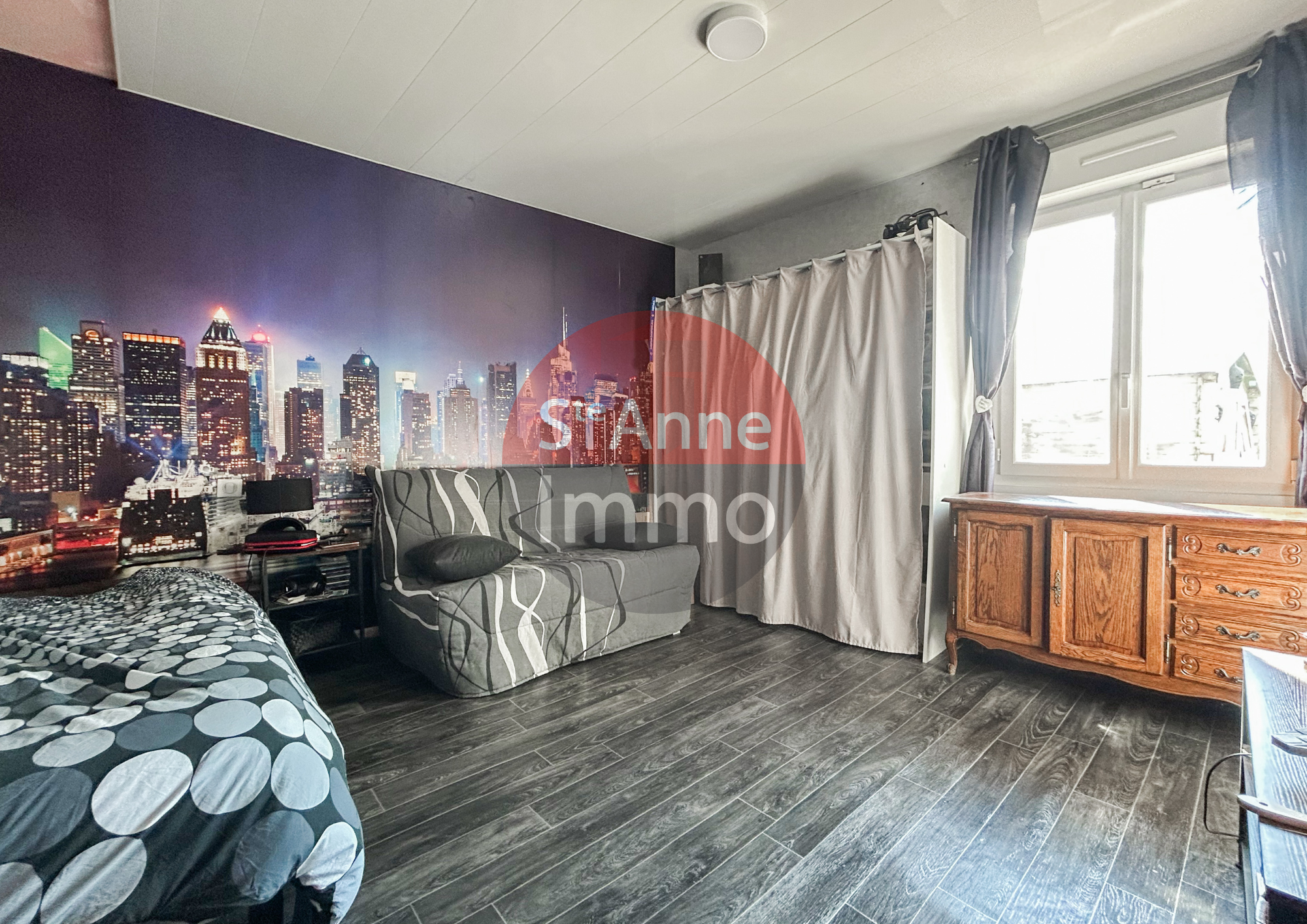 Immo80 – L'immobilier à Amiens et dans la Somme-LIHONS – MAISON DE PLAIN PIED – 8 CHAMBRES – COUR – JARDIN – TERRASSE