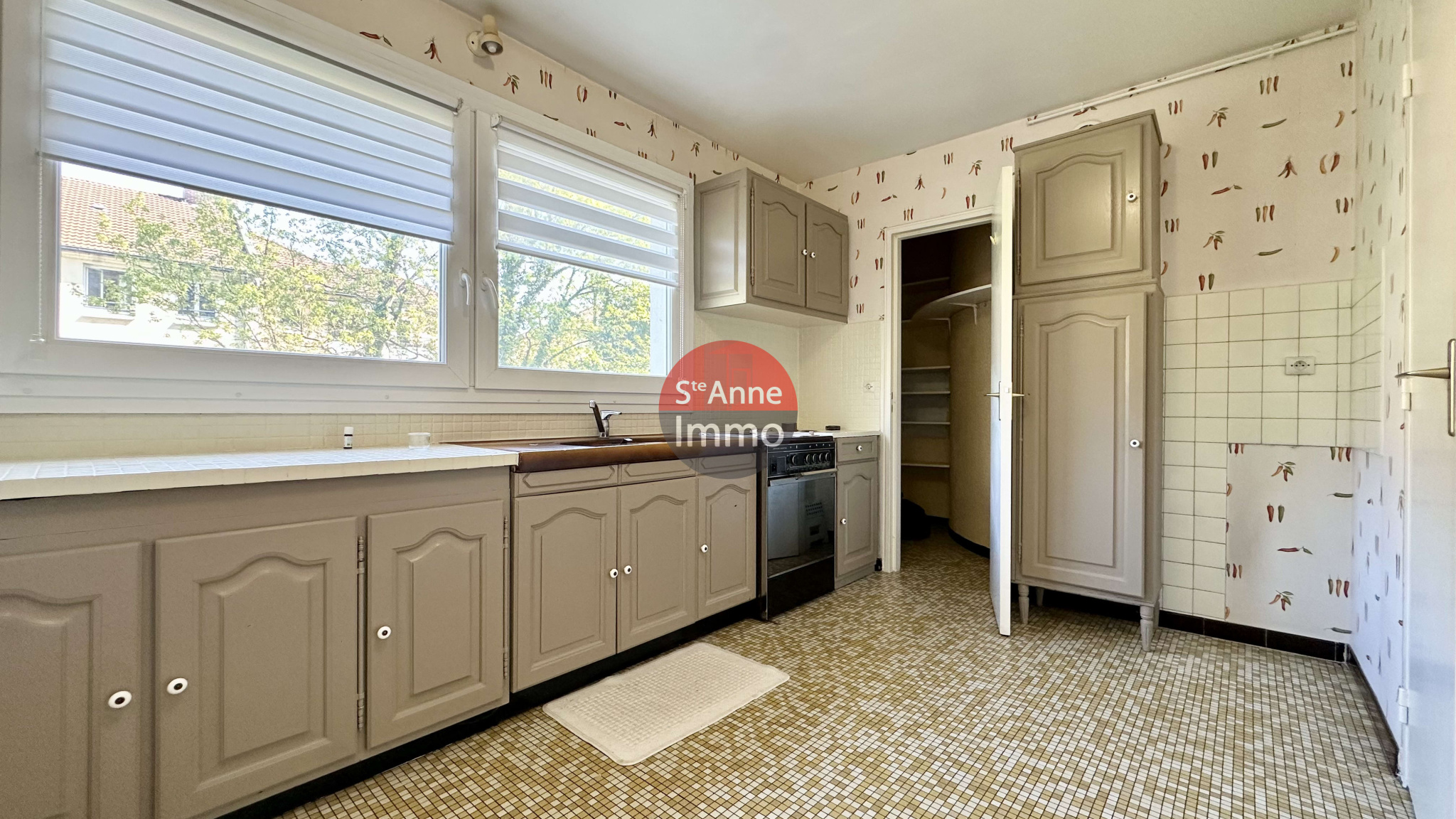 Immo80 – L'immobilier à Amiens et dans la Somme-QUARTIER SAINT-JACQUES / SAINT-ROCH – APPARTEMENT T3 – BALCON – PLACE DE STATIONNEMENT – CAVE