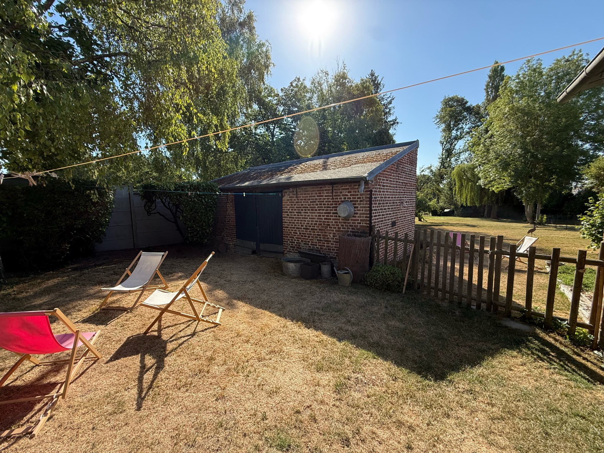 Immo80 – L'immobilier à Amiens et dans la Somme-BERTEAUCOURT LES THENNES – ENSEMBLE IMMOBILIER – MAISONS – GARAGE – JARDIN – DEPENDANCES