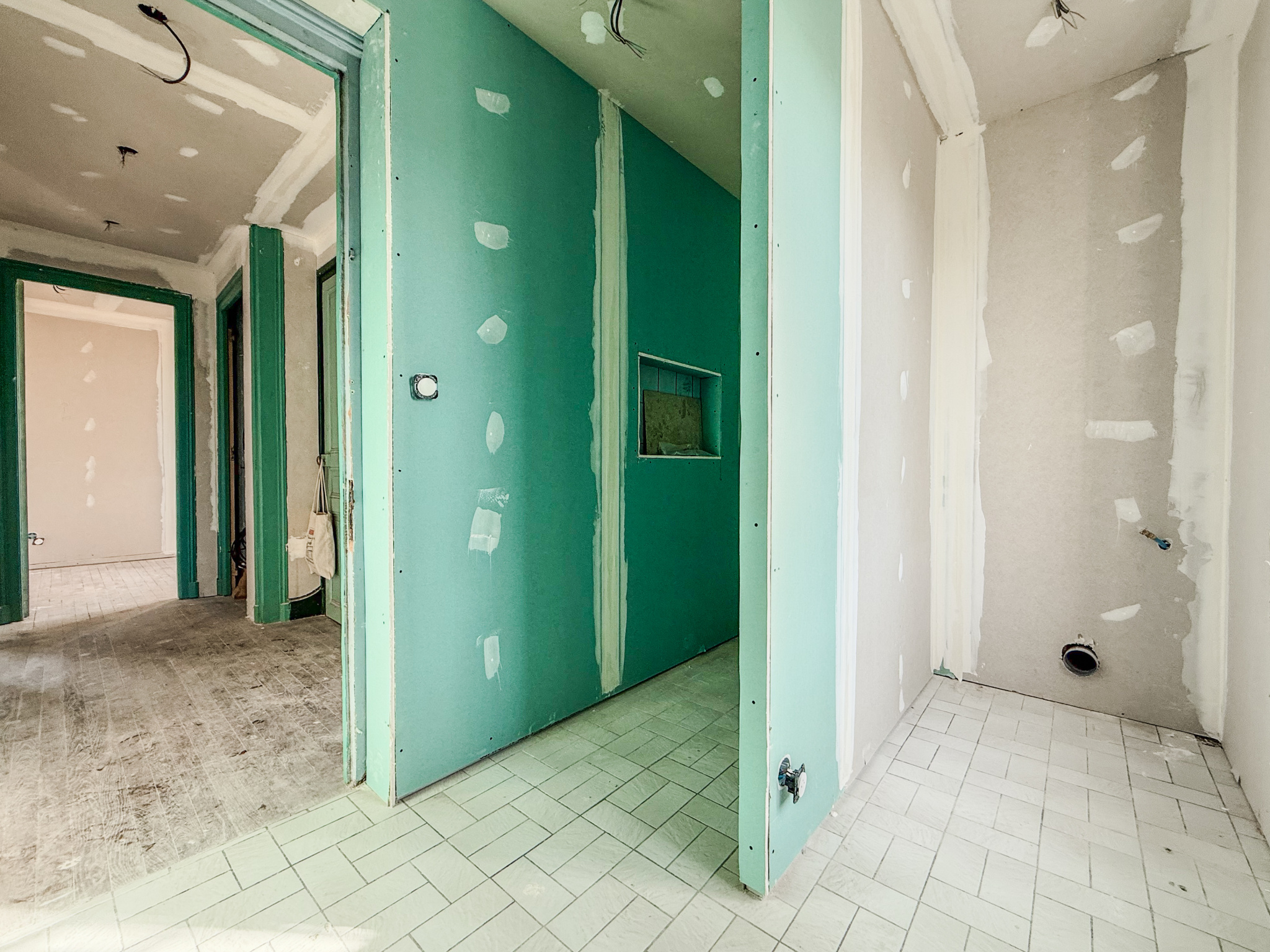 Immo80 – L'immobilier à Amiens et dans la Somme-MEHARICOURT – MAISON DE MAITRE – 4 CHAMBRES – 1 BUREAU – CAVE – GARAGE – JARDIN