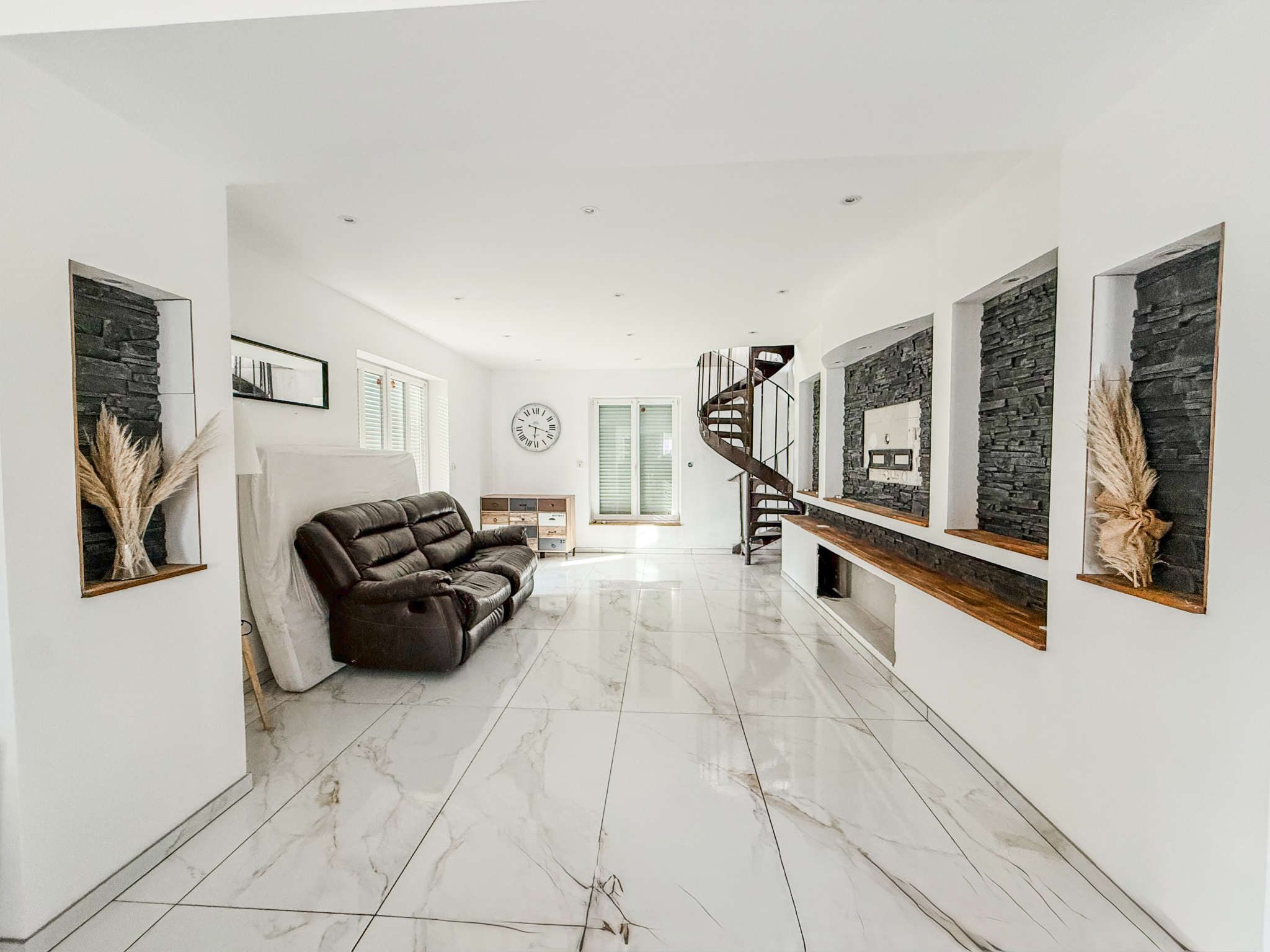 Immo80 – L'immobilier à Amiens et dans la Somme-MEHARICOURT – MAISON DE MAITRE – 4 CHAMBRES – 1 BUREAU – CAVE – GARAGE – JARDIN