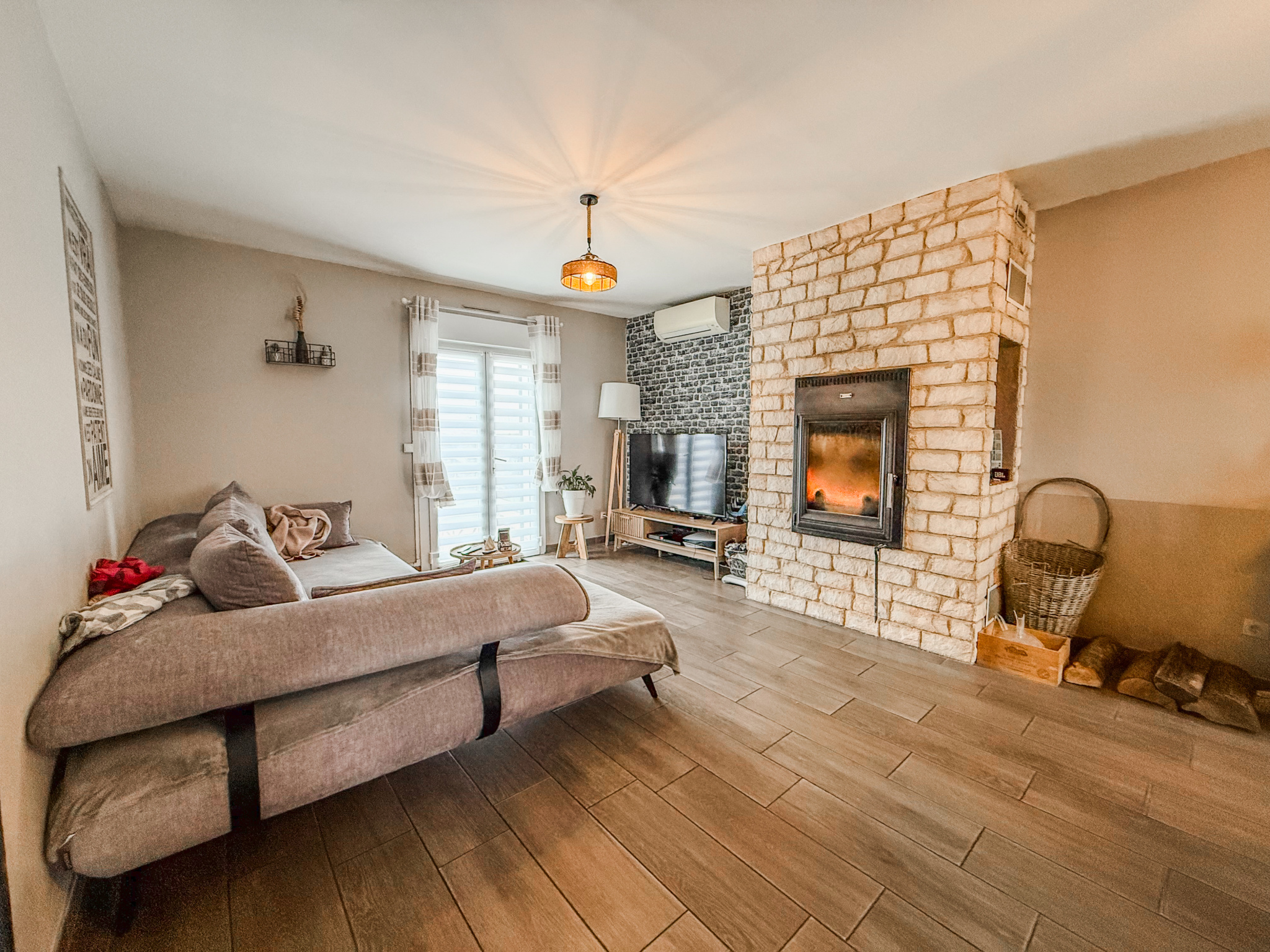 Immo80 – L'immobilier à Amiens et dans la Somme-VOYENNES – MAISON INDIVIDUEL – 3 CHAMBRES – PLAIN PIED – COUR – JARDIN – GARAGE