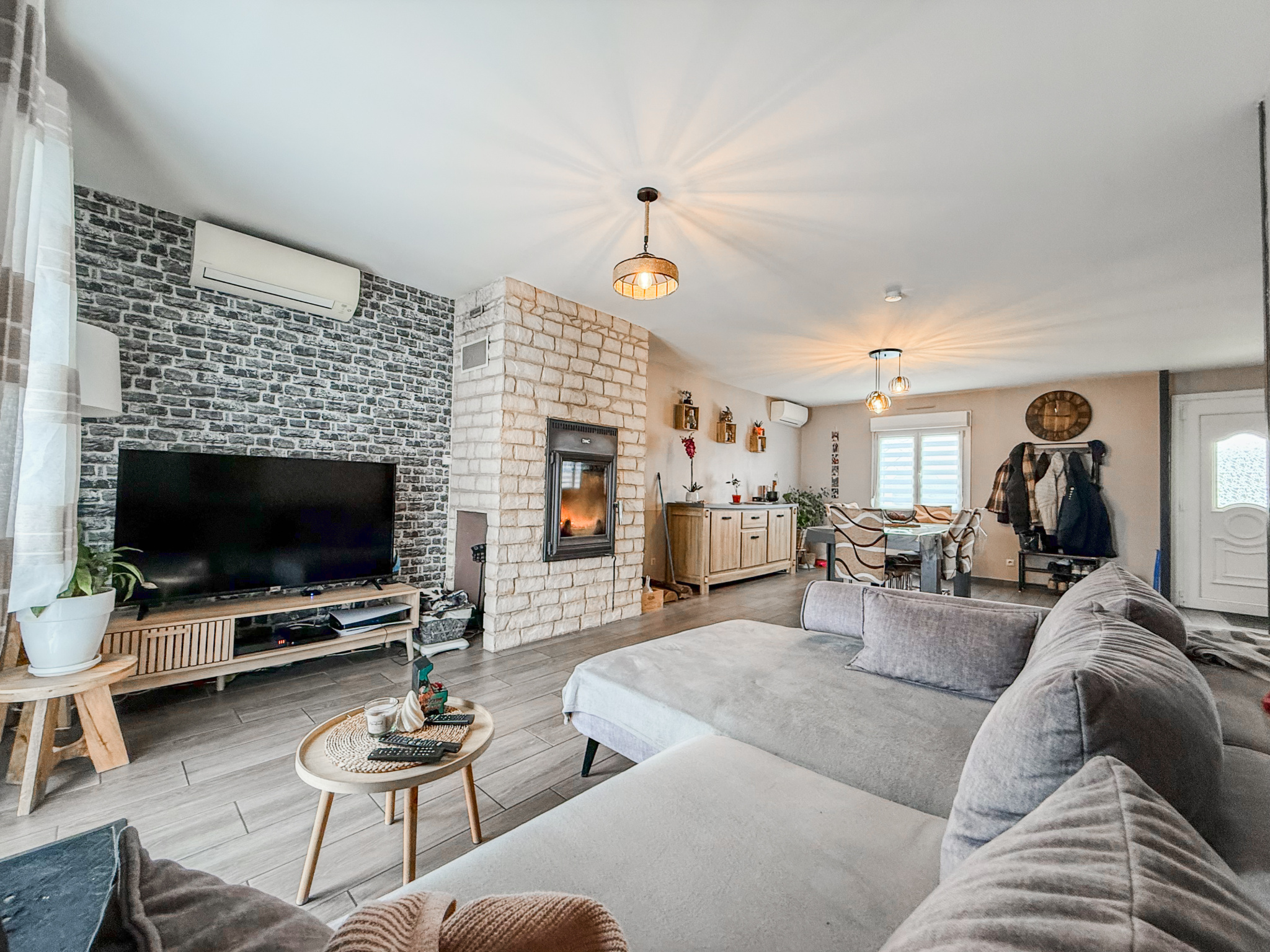 Immo80 – L'immobilier à Amiens et dans la Somme-VOYENNES – MAISON INDIVIDUEL – 3 CHAMBRES – PLAIN PIED – COUR – JARDIN – GARAGE