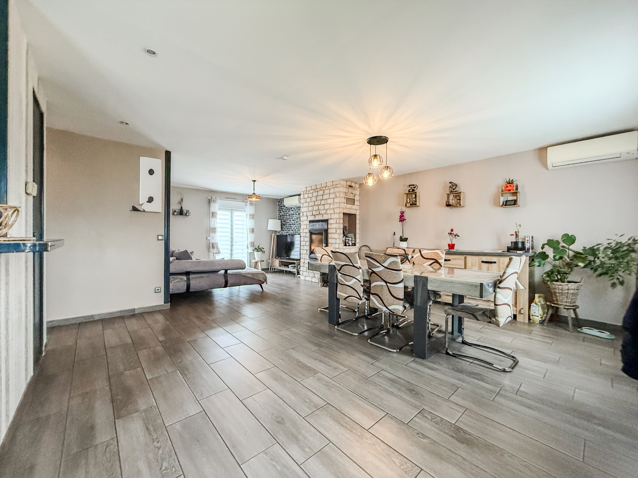 Immo80 – L'immobilier à Amiens et dans la Somme-VOYENNES – MAISON INDIVIDUEL – 3 CHAMBRES – PLAIN PIED – COUR – JARDIN – GARAGE