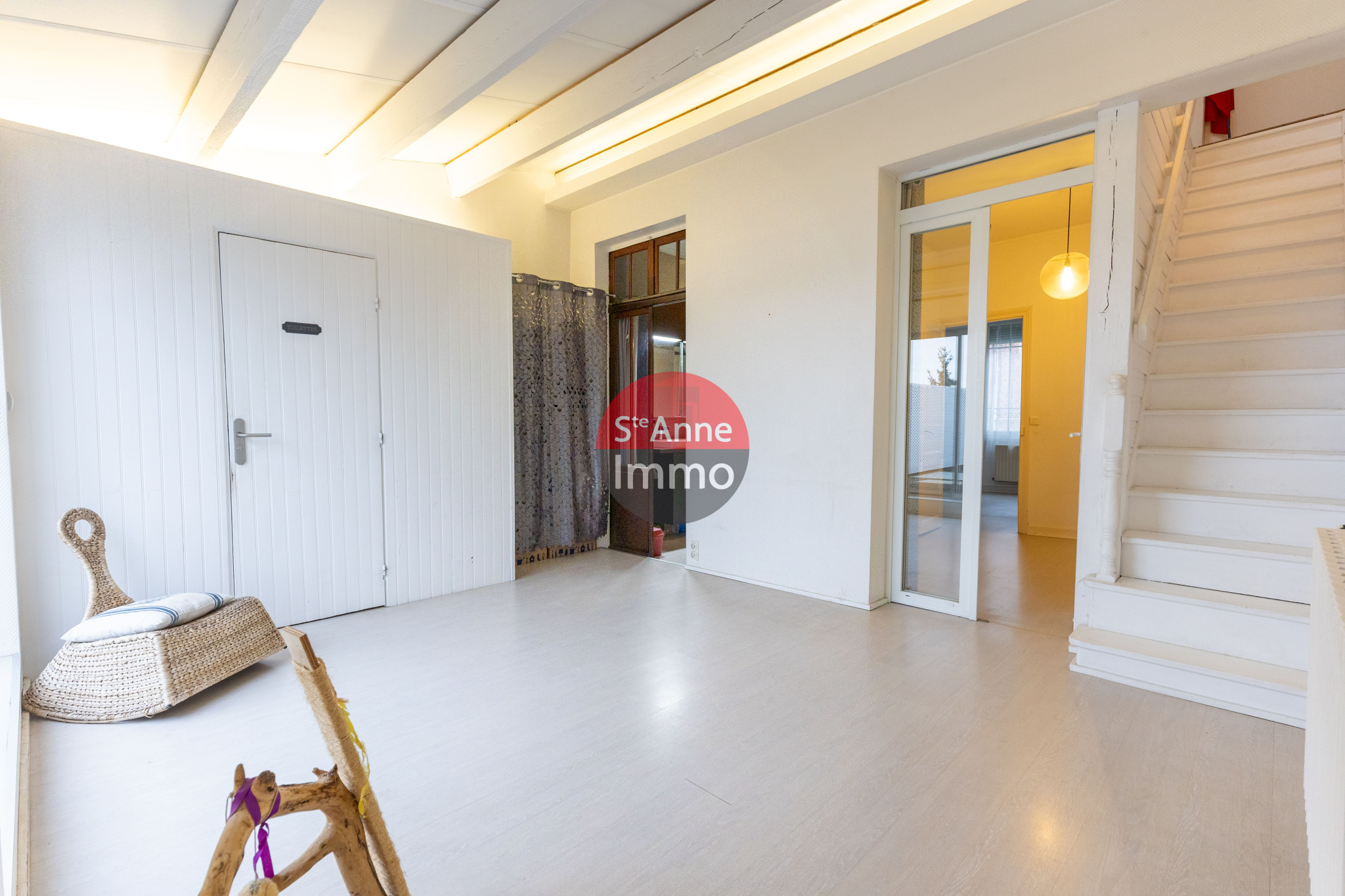 Immo80 – L'immobilier à Amiens et dans la Somme-MAISON HENRIVILLE 197m2 – 4 CHAMBRES – CADRE EXCEPTIONNEL AVEC JARDIN SANS VIS A VIS