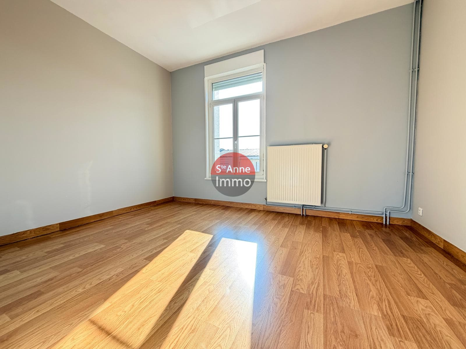 Immo80 – L'immobilier à Amiens et dans la Somme-AMIENS – MAISON – 80 M2 – 3 CHAMBRES – BUREAU – CAVE – JARDIN – DEPENDANCE