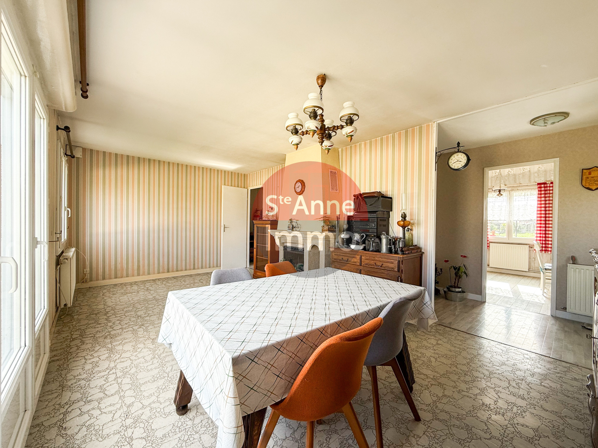 Immo80 – L'immobilier à Amiens et dans la Somme-FRESNOY-LES-ROYE – MAISON INDIVIDUELLE – PLAIN PIED – 2 CHAMBRES – GARAGE – DEPENDANCE