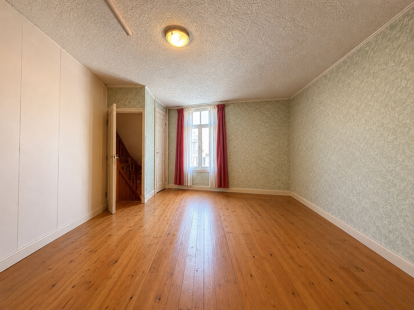 Immo80 – L'immobilier à Amiens et dans la Somme-AMIENS – QUARTIER SAINT ACHEUL – AMIENOISE – 3 CHAMBRES – COUR – CAVE