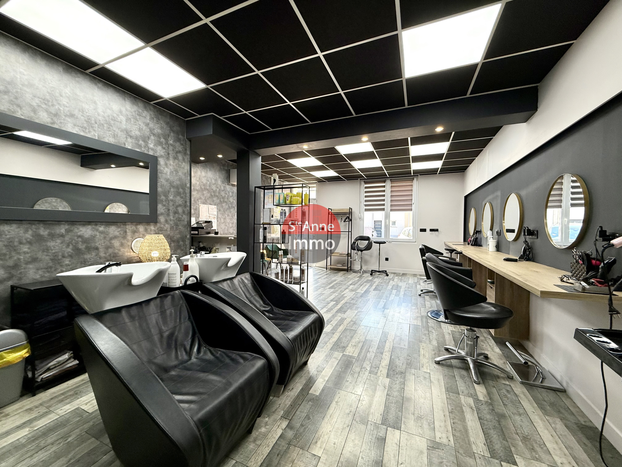 Immo80 – L'immobilier à Amiens et dans la Somme-ROYE – 54m2 – FOND DE COMMERCE – LOCAL DE PLAIN PIED