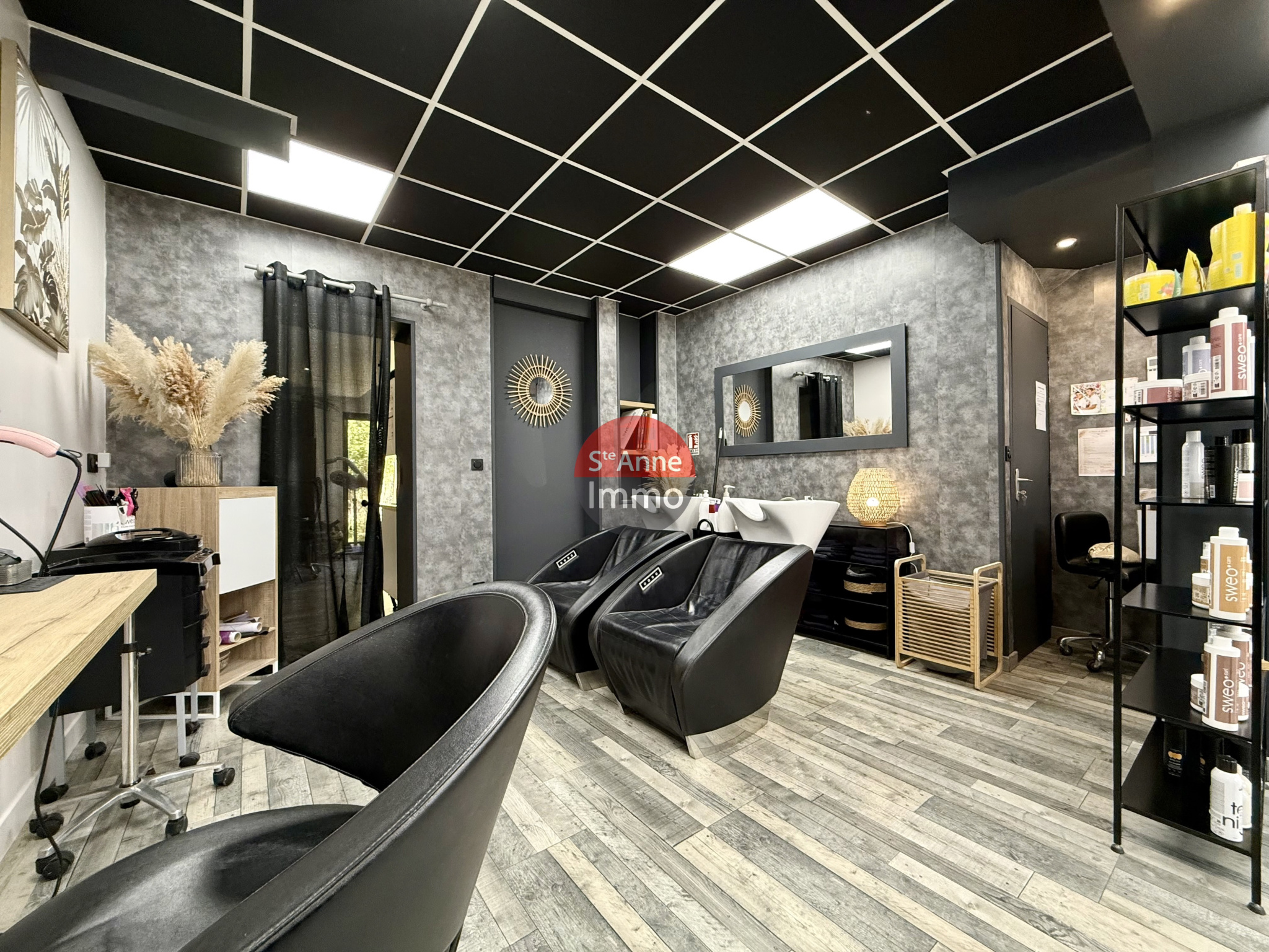 Immo80 – L'immobilier à Amiens et dans la Somme-ROYE – 54m2 – FOND DE COMMERCE – LOCAL DE PLAIN PIED