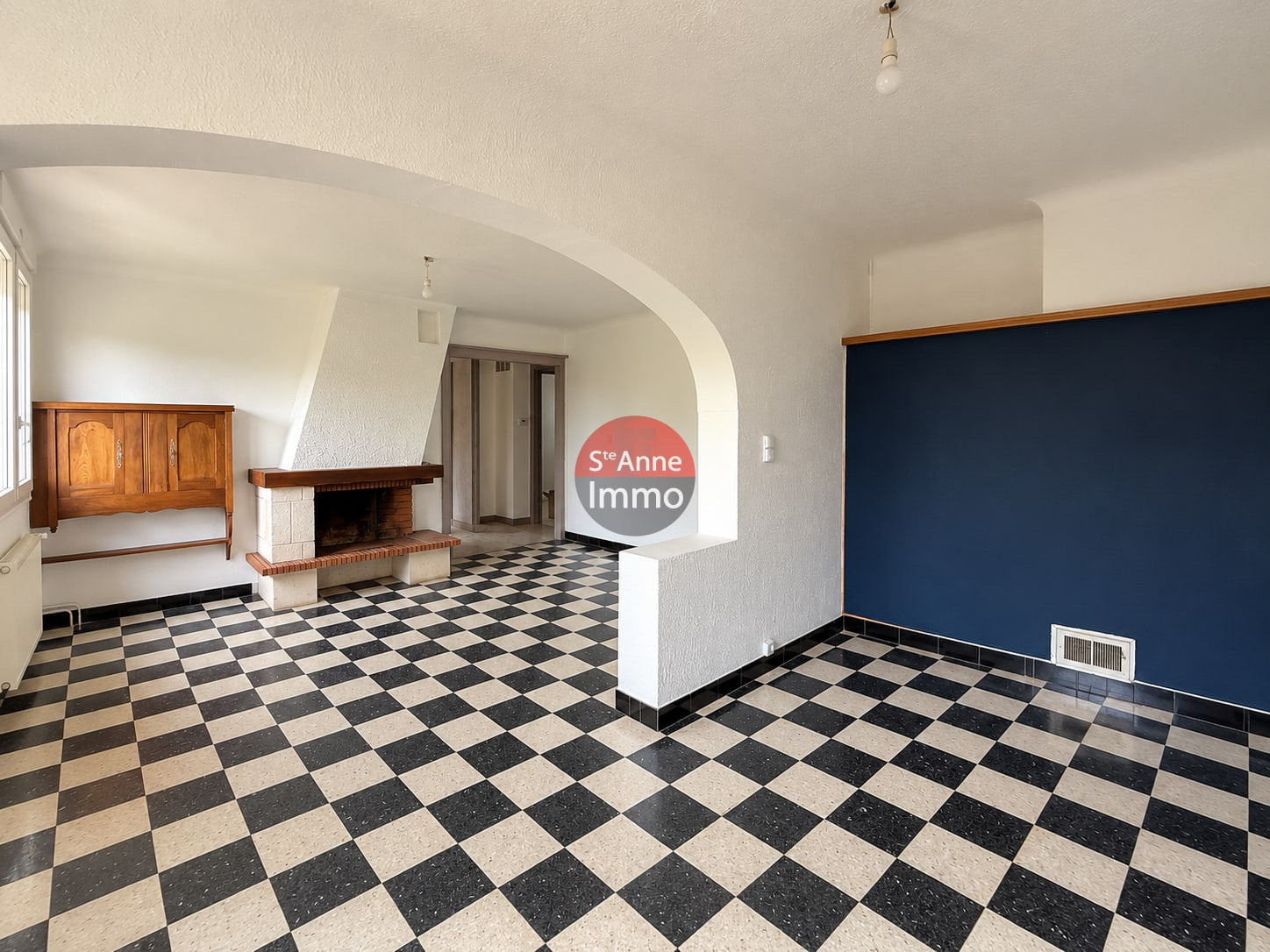 Immo80 – L'immobilier à Amiens et dans la Somme-ROSIERES-EN-SANTERRE – ENSEMBLE IMMOBILIER – 2 MAISONS – SOUS SOL COMPLET – GARAGE – JARDIN – PLAIN PIED