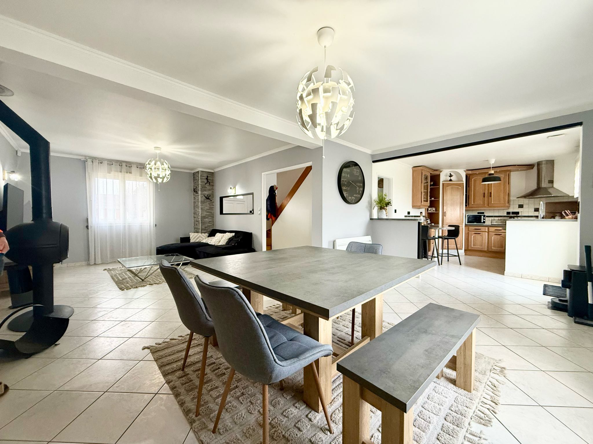 Immo80 – L'immobilier à Amiens et dans la Somme-JUSSY – PAVILLON INDIVIDUEL SUR SOUS SOL COMPLET – 2 CHAMBRES – JARDIN –...