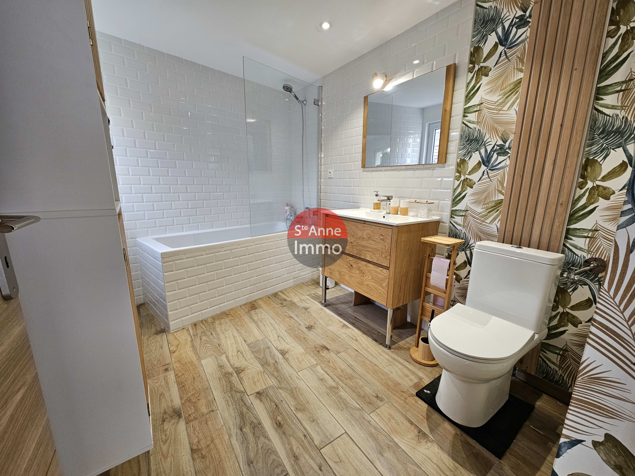 Immo80 – L'immobilier à Amiens et dans la Somme-Amiens Sainte Anne / Saint Acheul Amiénoise de 110m2 avec cour de 30m2