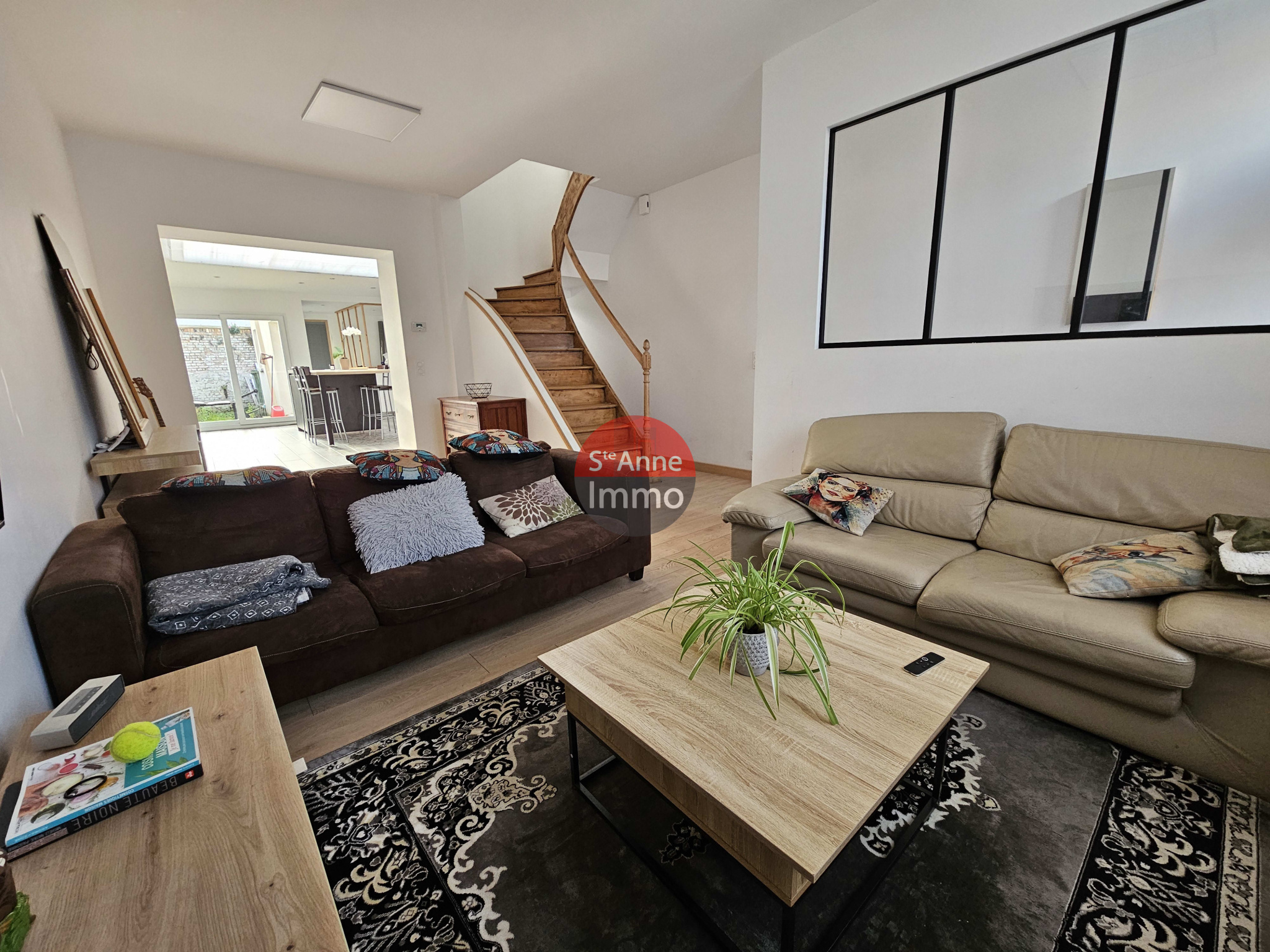 Immo80 – L'immobilier à Amiens et dans la Somme-Amiens Sainte Anne / Saint Acheul Amiénoise de 110m2 avec cour de 30m2