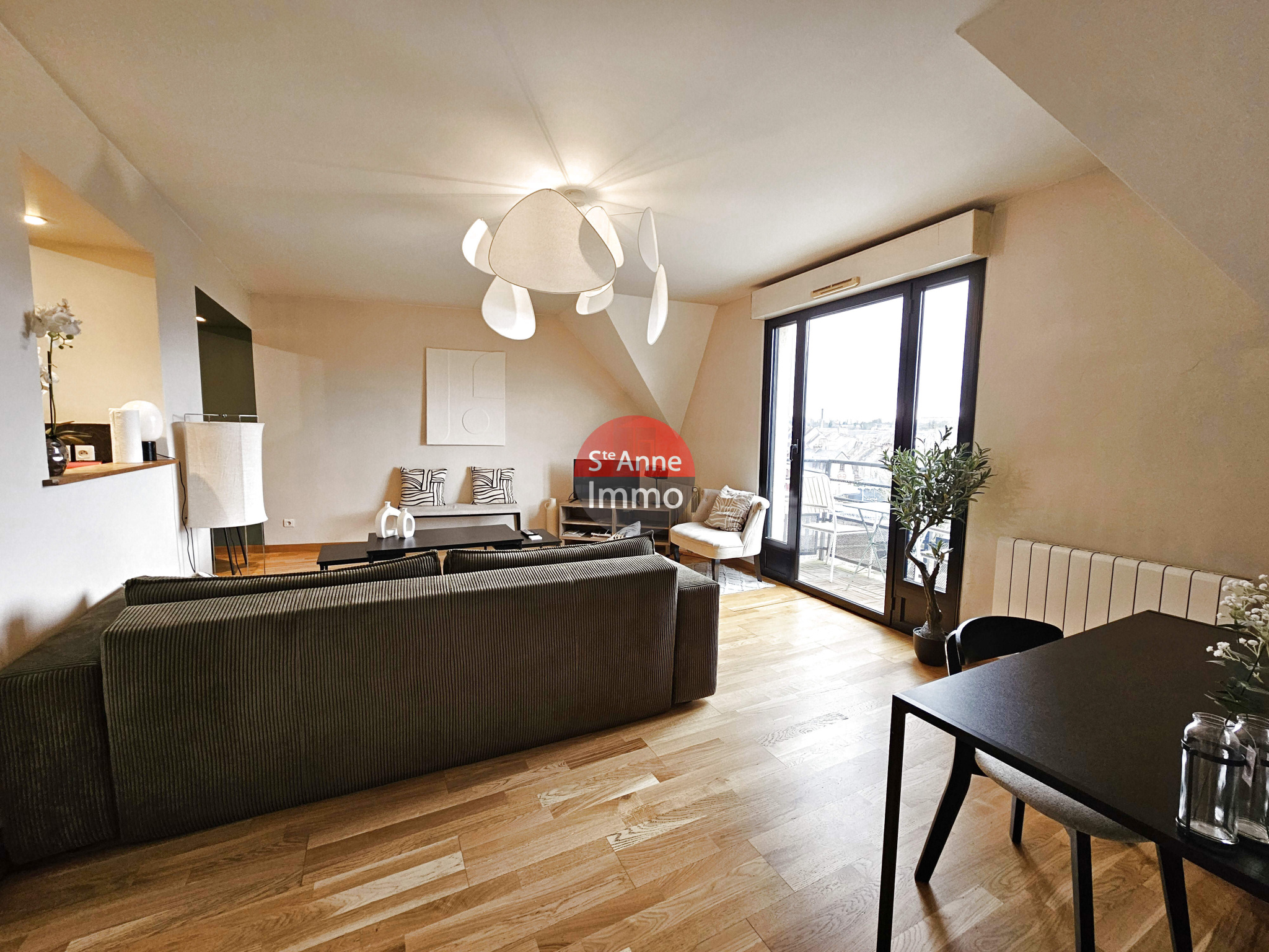Immo80 – L'immobilier à Amiens et dans la Somme- AMIENS QUARTIER SAINT LEU APPARTEMENT F2 65 M2 AVEC BALCON ET PARKING EN SOUS SOL