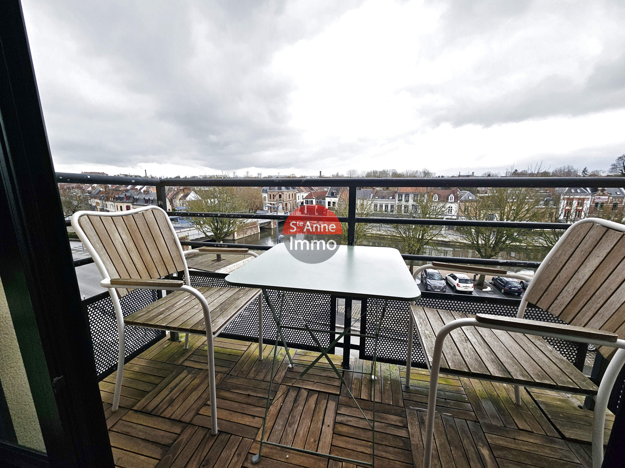Immo80 – L'immobilier à Amiens et dans la Somme- AMIENS QUARTIER SAINT LEU APPARTEMENT F2 65 M2 AVEC BALCON ET PARKING EN SOUS SOL