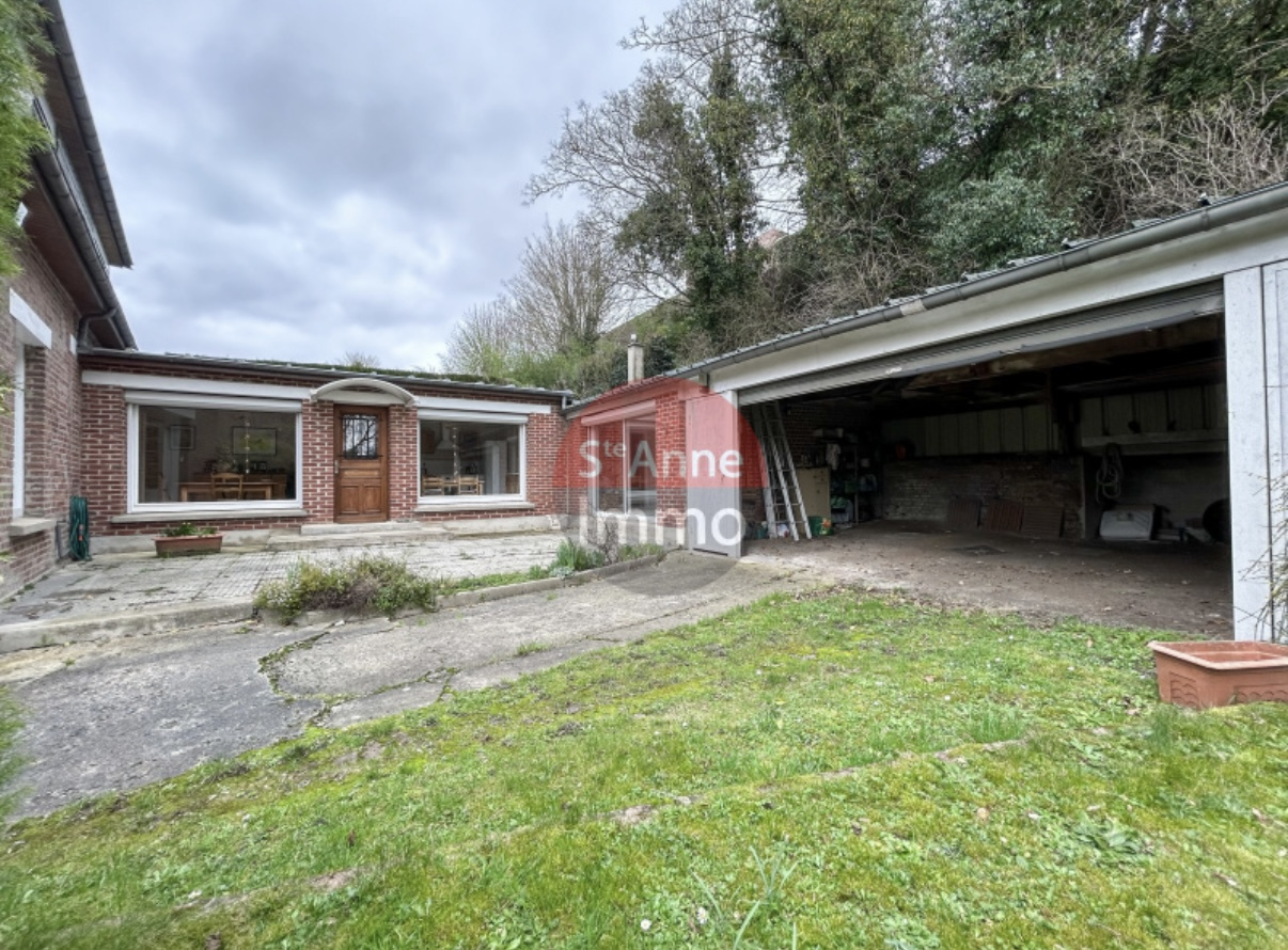 Immo80 – L'immobilier à Amiens et dans la Somme-ROYE – MAISON INDIVIDUELLE – 175m2 – 5 CHAMBRES – AUTONOMIE DE PLAIN PIED...