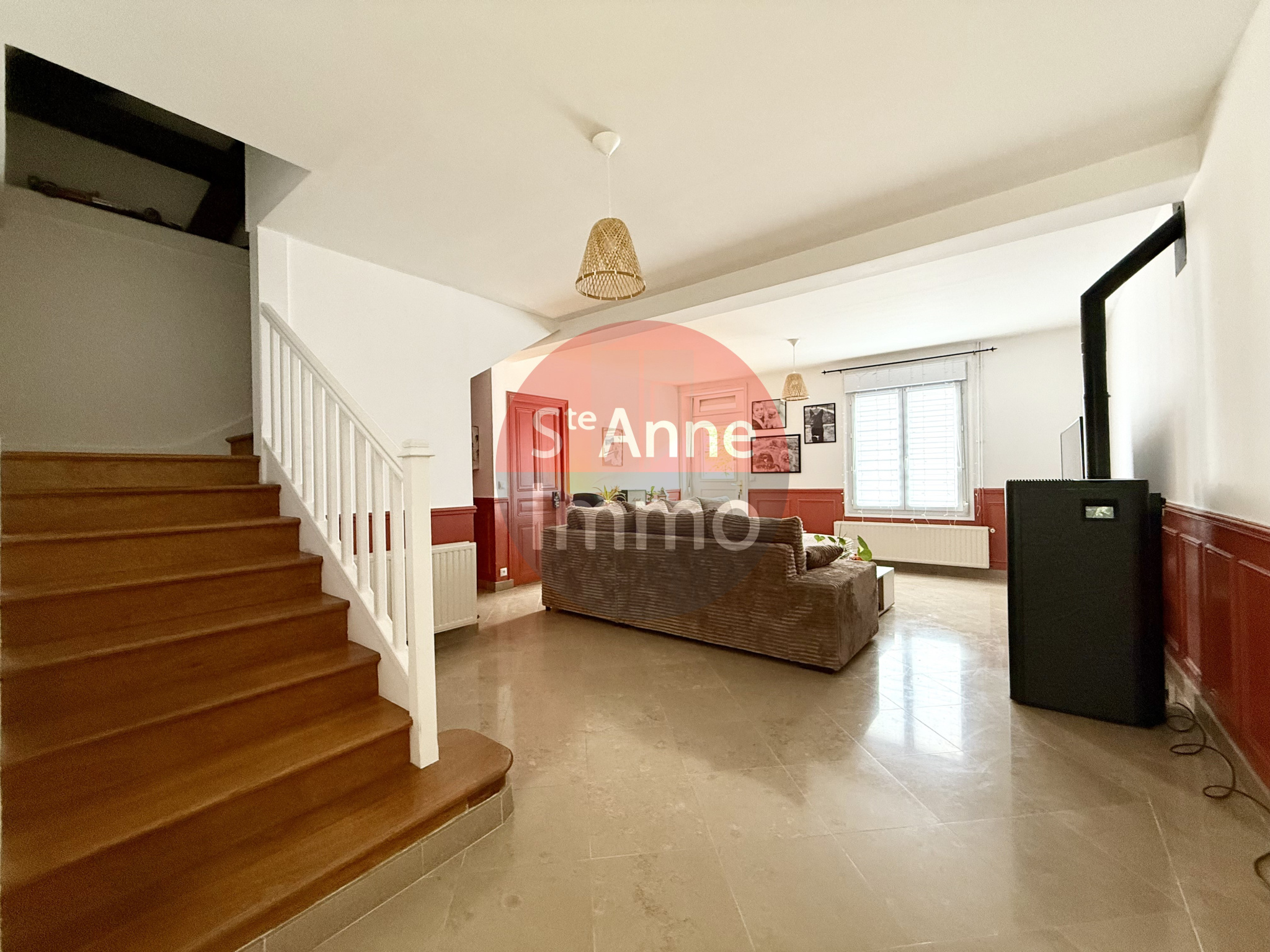 Immo80 – L'immobilier à Amiens et dans la Somme-ROYE – MAISON INDIVIDUELLE – 175m2 – 5 CHAMBRES – AUTONOMIE DE PLAIN PIED – GARAGE – DEPENDANCE – JARDIN