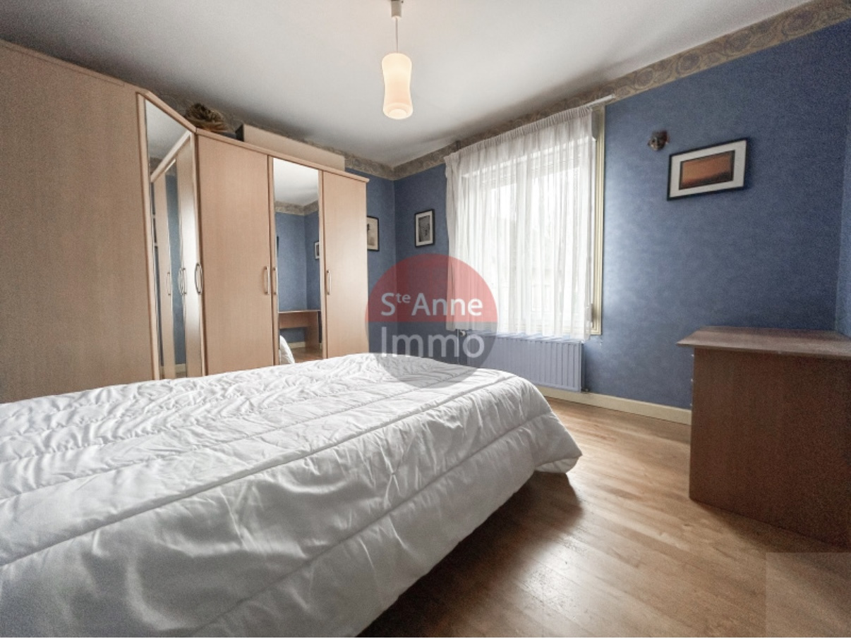 Immo80 – L'immobilier à Amiens et dans la Somme-ROYE – MAISON INDIVIDUELLE – 175m2 – 5 CHAMBRES – AUTONOMIE DE PLAIN PIED – GARAGE – DEPENDANCE – JARDIN