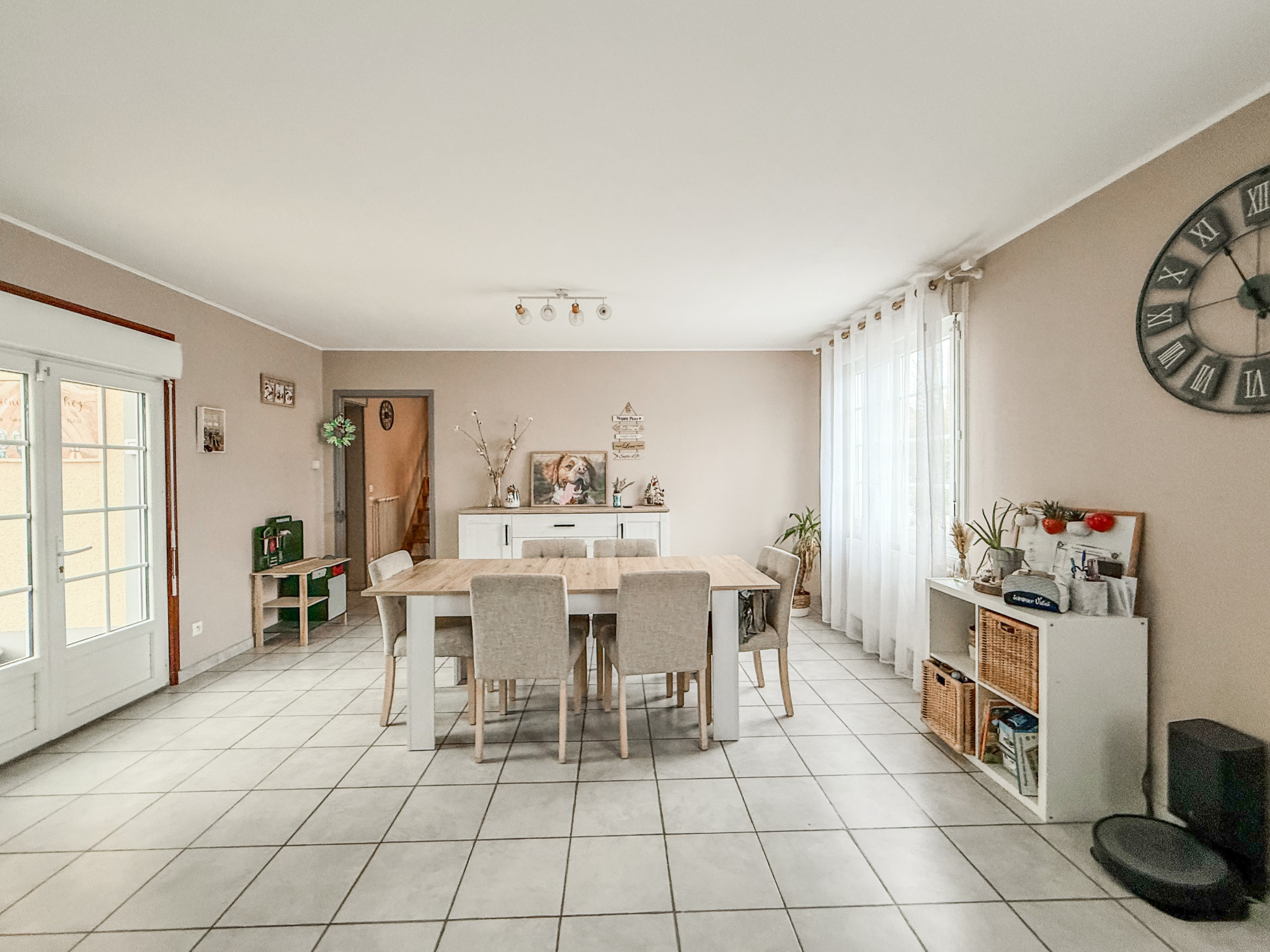 Immo80 – L'immobilier à Amiens et dans la Somme-CHAMPIEN – MAISON INDIVIDUELLE – 2 CHAMBRES – GARAGE – JARDIN – TERRASSE – DEPENDANCES