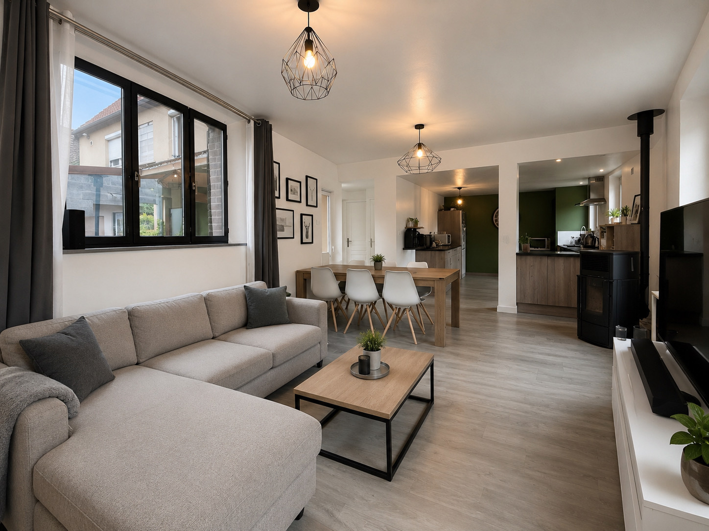 Immo80 – L'immobilier à Amiens et dans la Somme-VIGNACOURT – MAISON SEMI MITOYENNE – 3 CHAMBRES – COUR – DÉPENDANCE