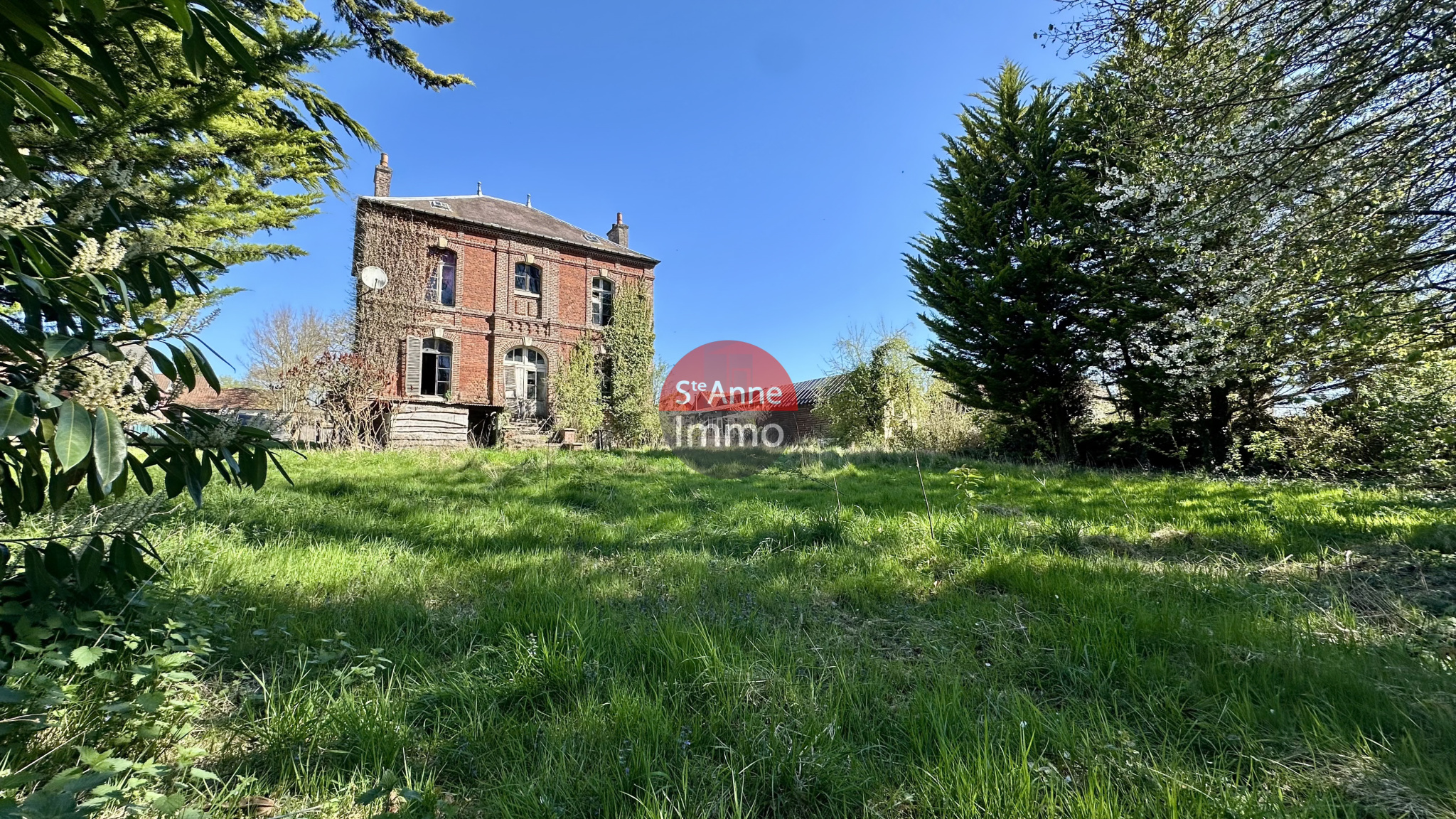 Immo80 – L'immobilier à Amiens et dans la Somme-FREMONTIERS – MAISON DE MAITRE – JARDIN – CAVE 