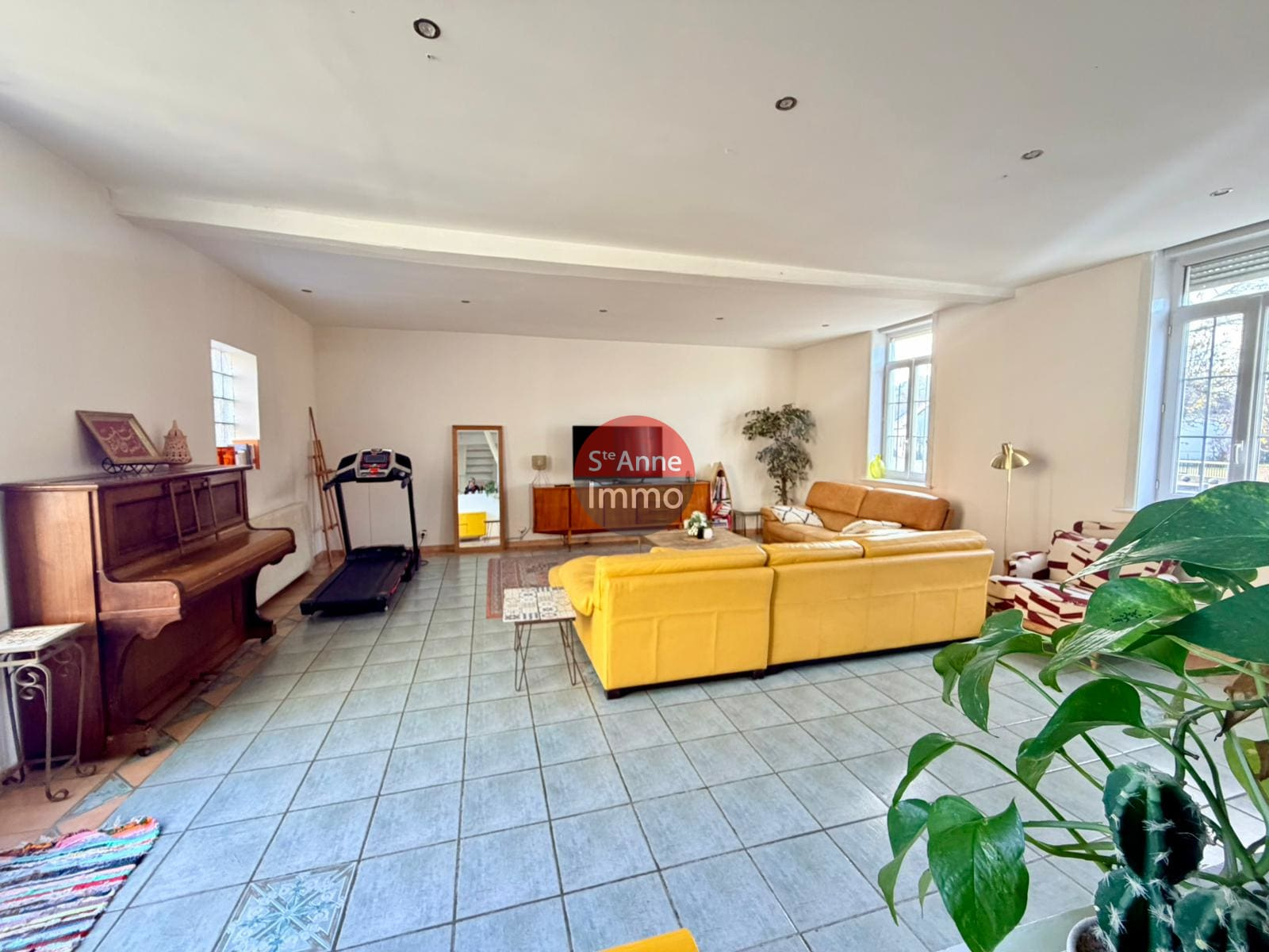 Immo80 – L'immobilier à Amiens et dans la Somme-VERS-SUR-SELLES – MAISON – 197 M2 – 5 CHAMBRES – BUREAU – TERRASSE – JARDIN – HANGAR