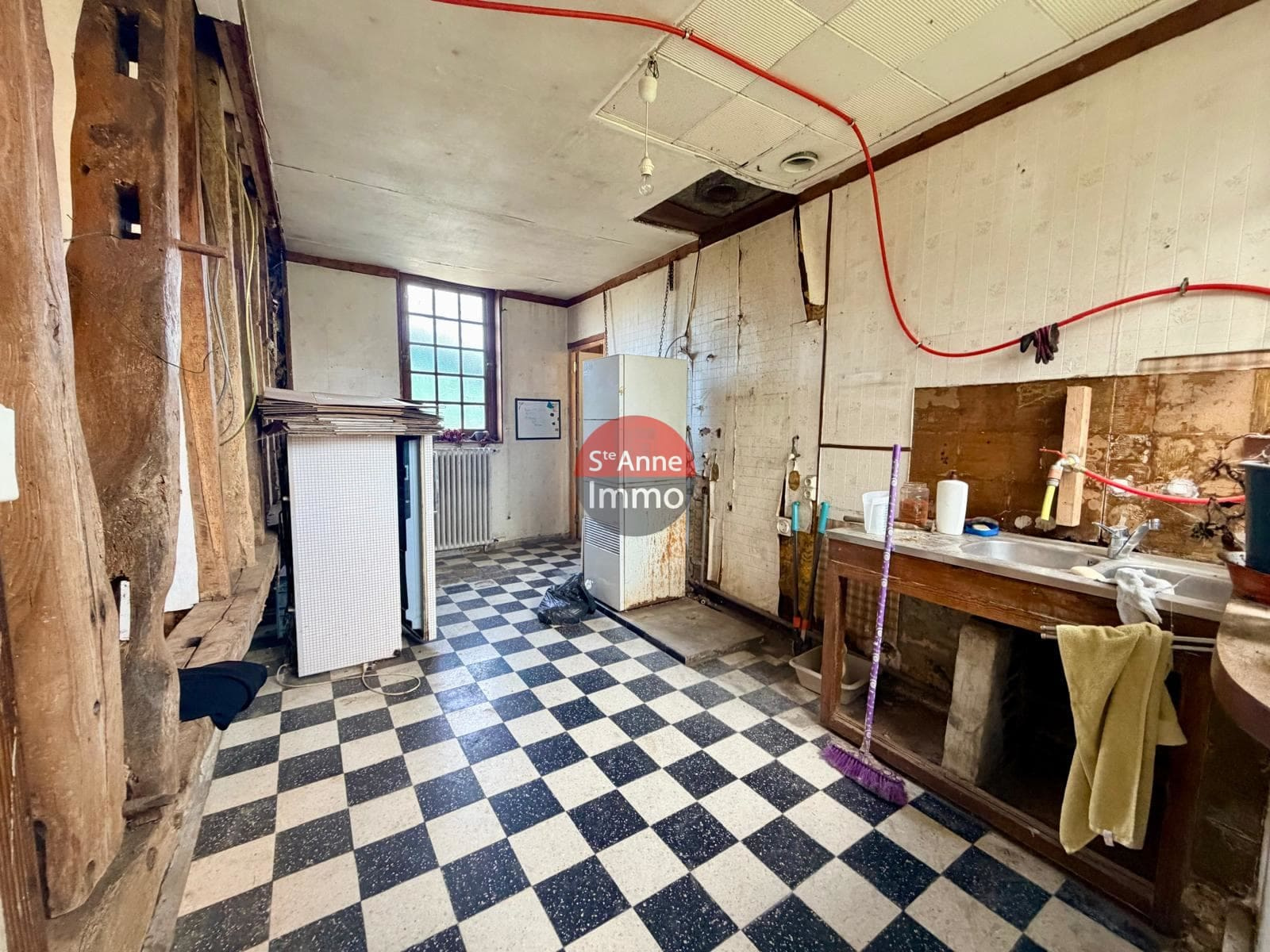 Immo80 – L'immobilier à Amiens et dans la Somme-VILLERS-BOCAGE – MAISON – 125 M2 – 3 CHAMBRES – DEPENDANCE – JARDIN