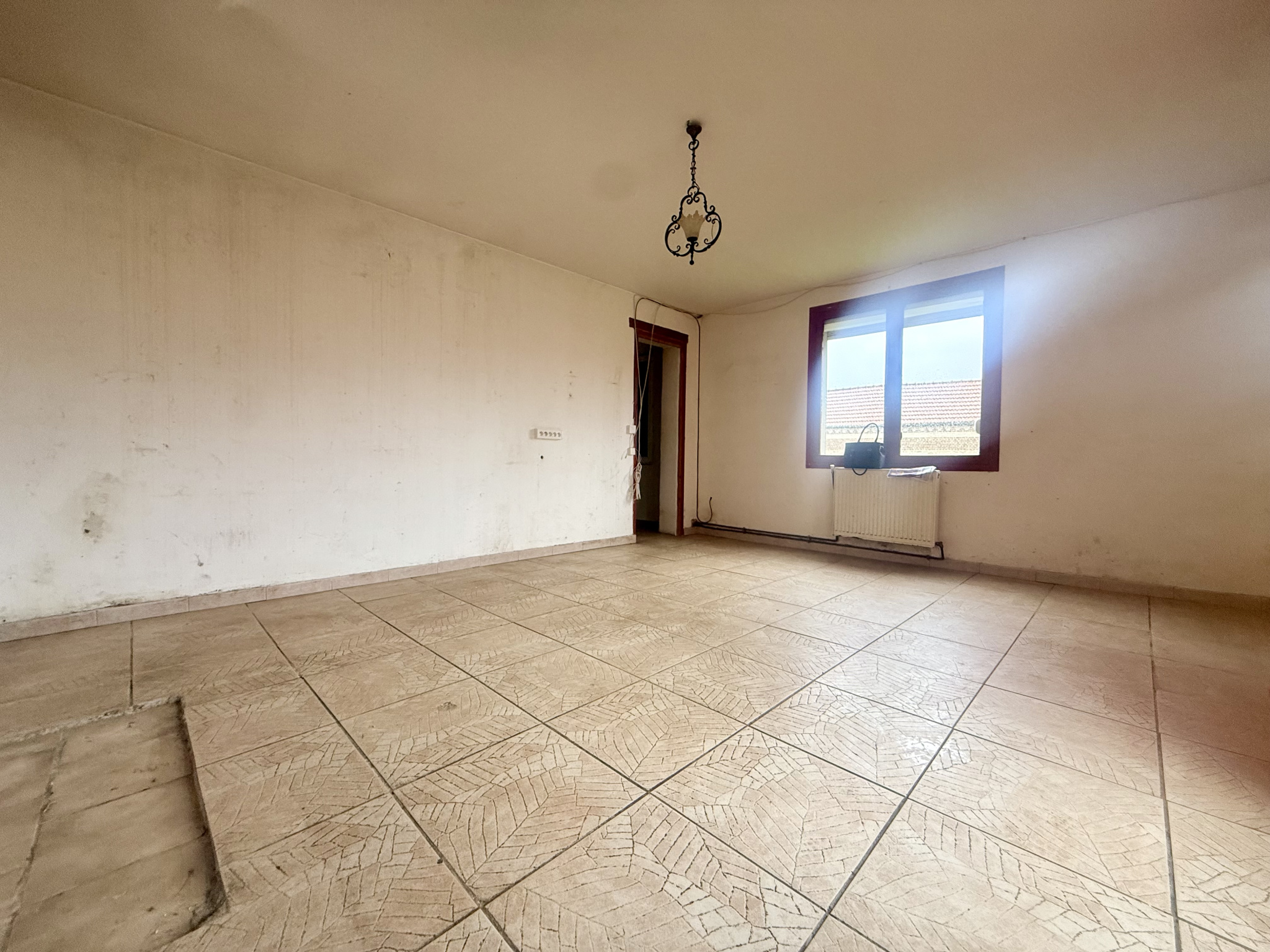 Immo80 – L'immobilier à Amiens et dans la Somme-ROLLOT – PAVILLON INDIVIDUEL – SOUS SOL COMPLET – ETAGE – JARDIN