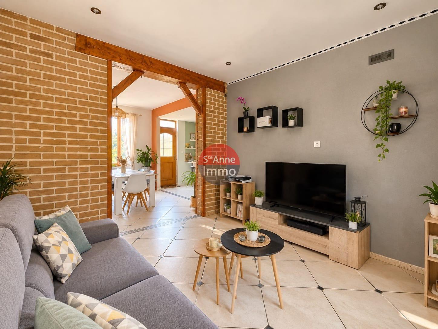 Immo80 – L'immobilier à Amiens et dans la Somme-CHAMPIEN – 96m2 – 3 CHAMBRES – 1 BUREAU – GARAGES – JARDIN – TERRASSE – CAVE