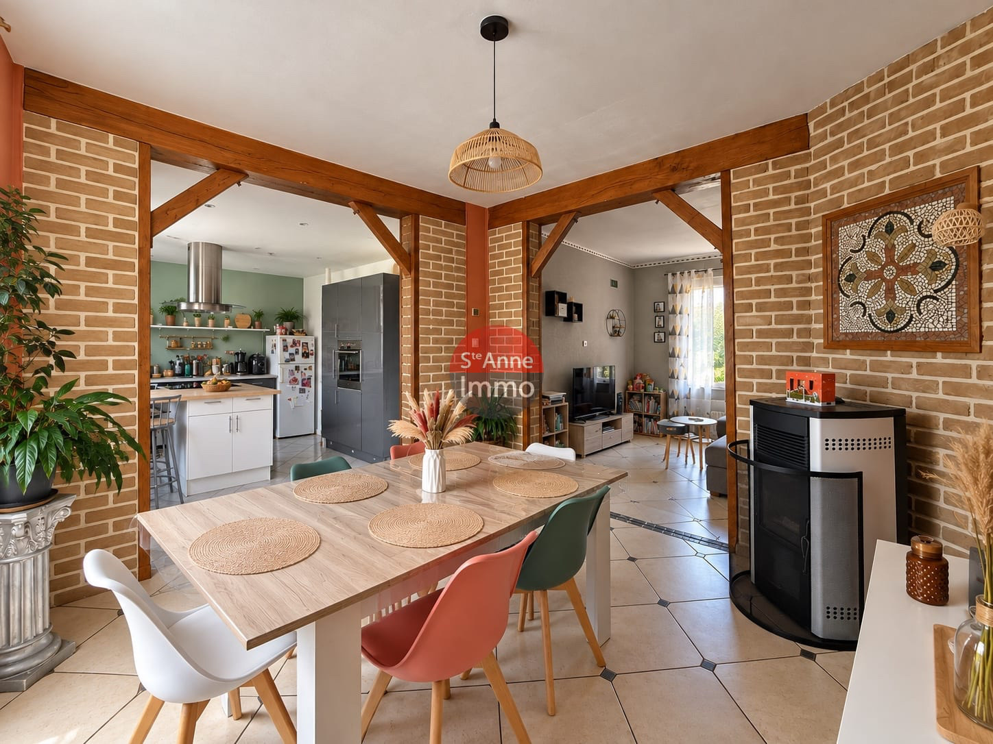Immo80 – L'immobilier à Amiens et dans la Somme-CHAMPIEN – 96m2 – 3 CHAMBRES – 1 BUREAU – GARAGES – JARDIN – TERRASSE – CAVE