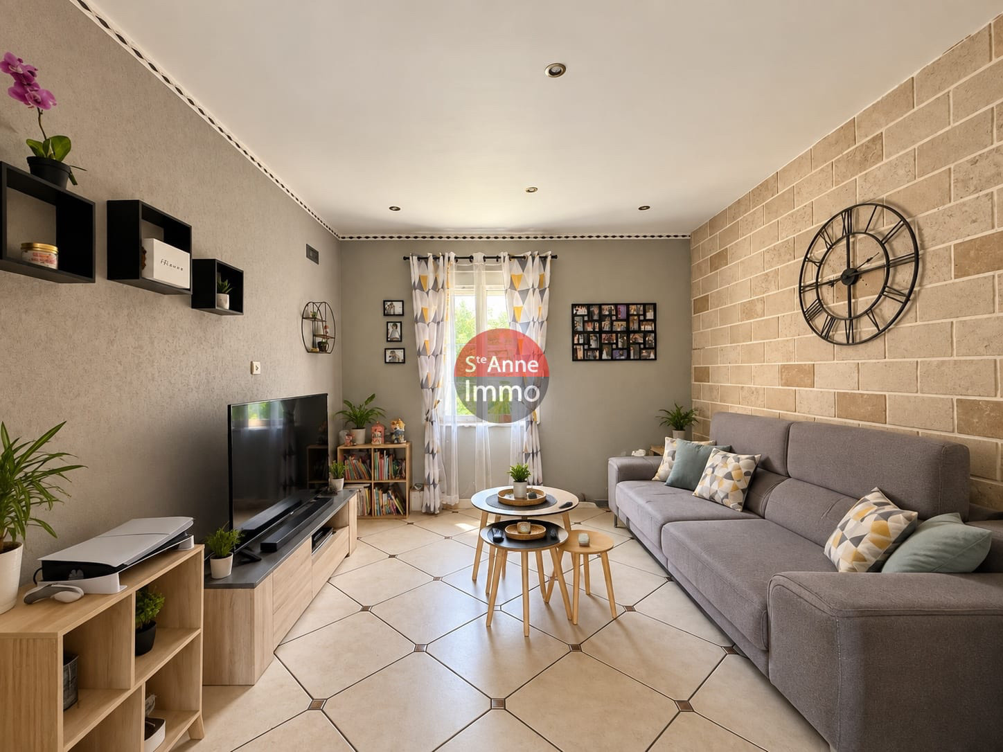 Immo80 – L'immobilier à Amiens et dans la Somme-CHAMPIEN – 96m2 – 3 CHAMBRES – 1 BUREAU – GARAGES – JARDIN – TERRASSE – CAVE